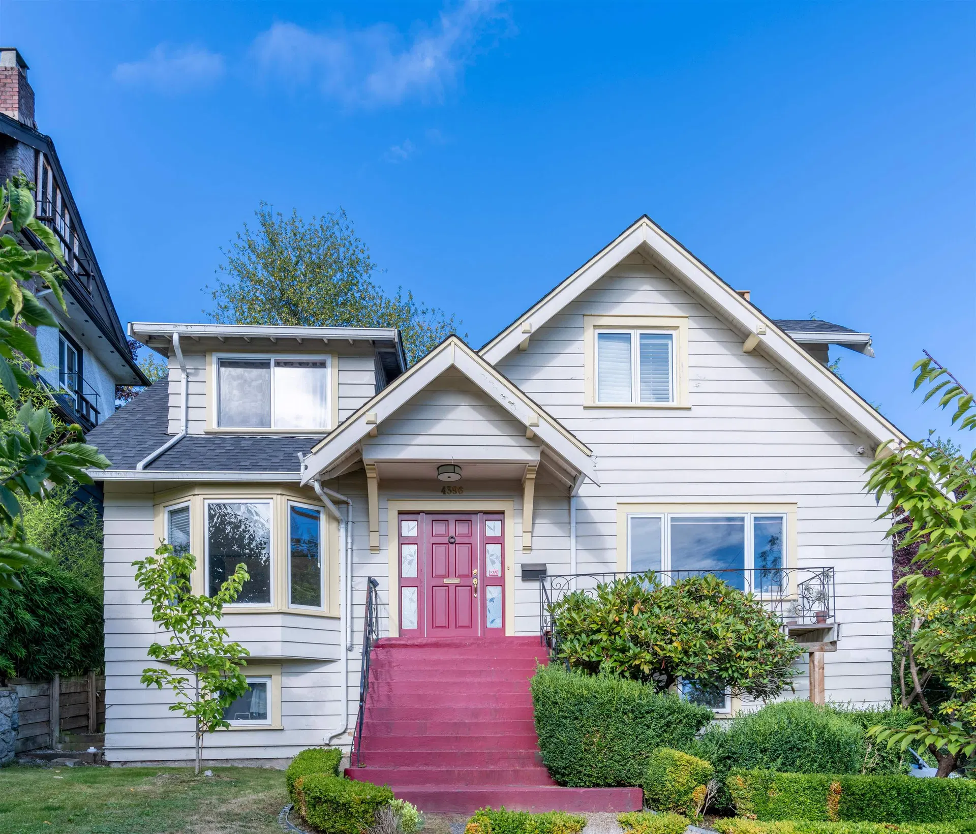 Photo 1 of 18 at 4396 Locarno Crescent