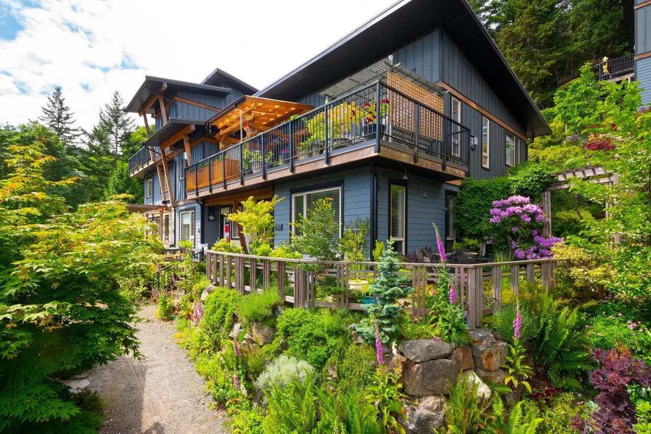 #207 – 726A Belterra Road