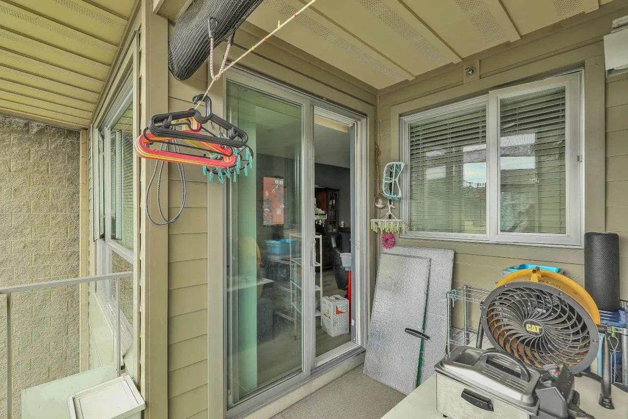 Photo 4 of 30 at PH7 – 5388 Grimmer Street