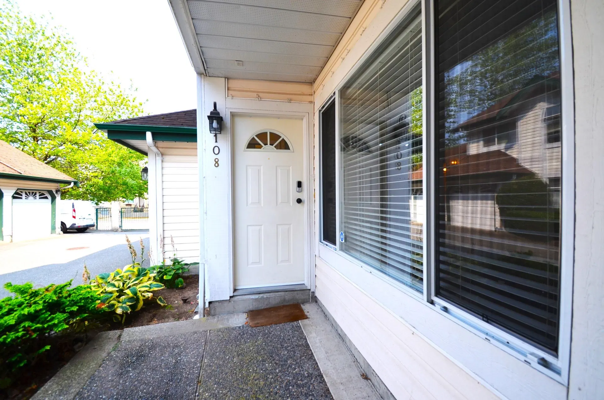 Photo 5 of 28 at #108 – 10308 155a Street