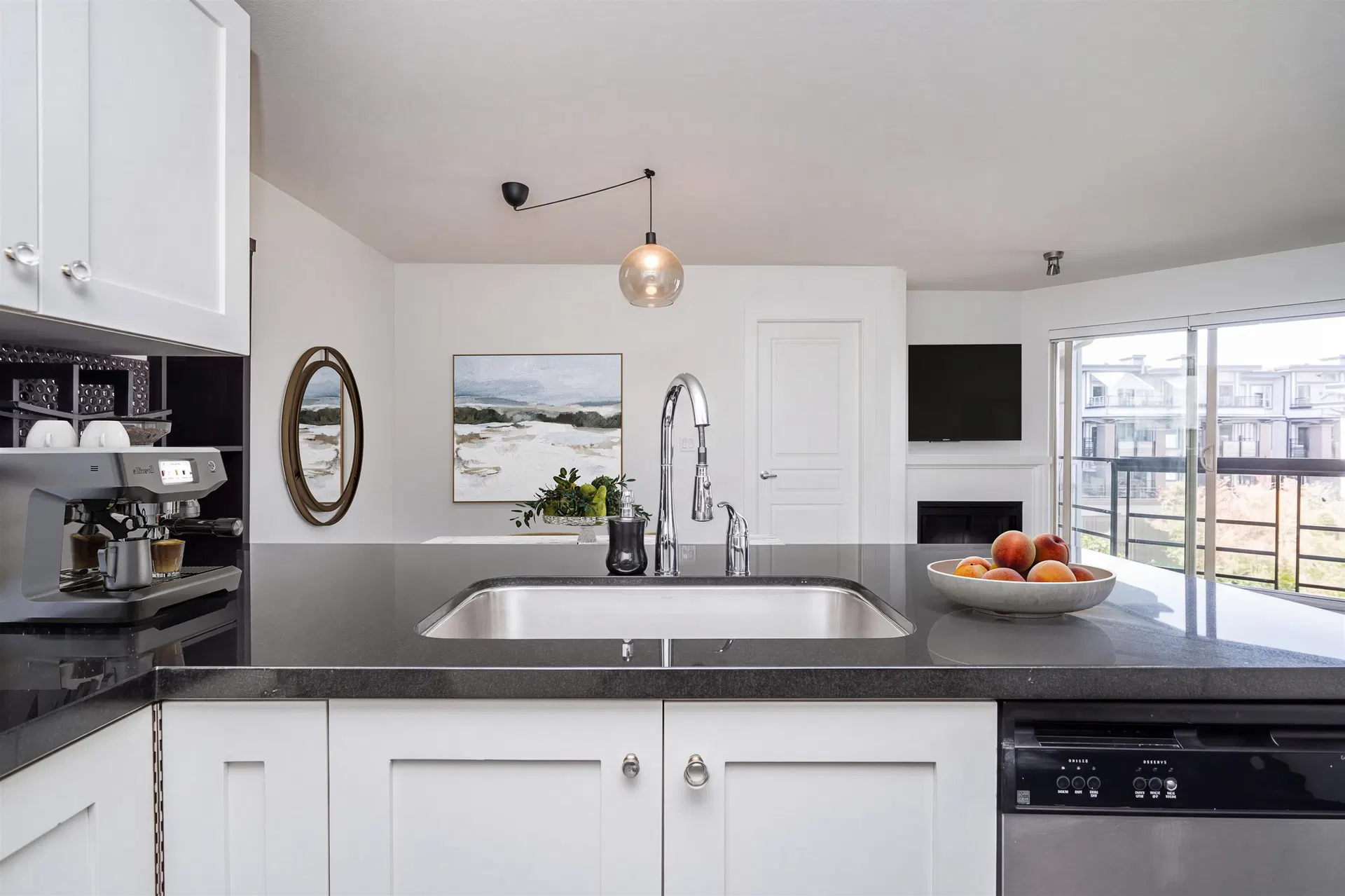 Photo 5 of 40 at #423 – 738 E 29th Avenue
