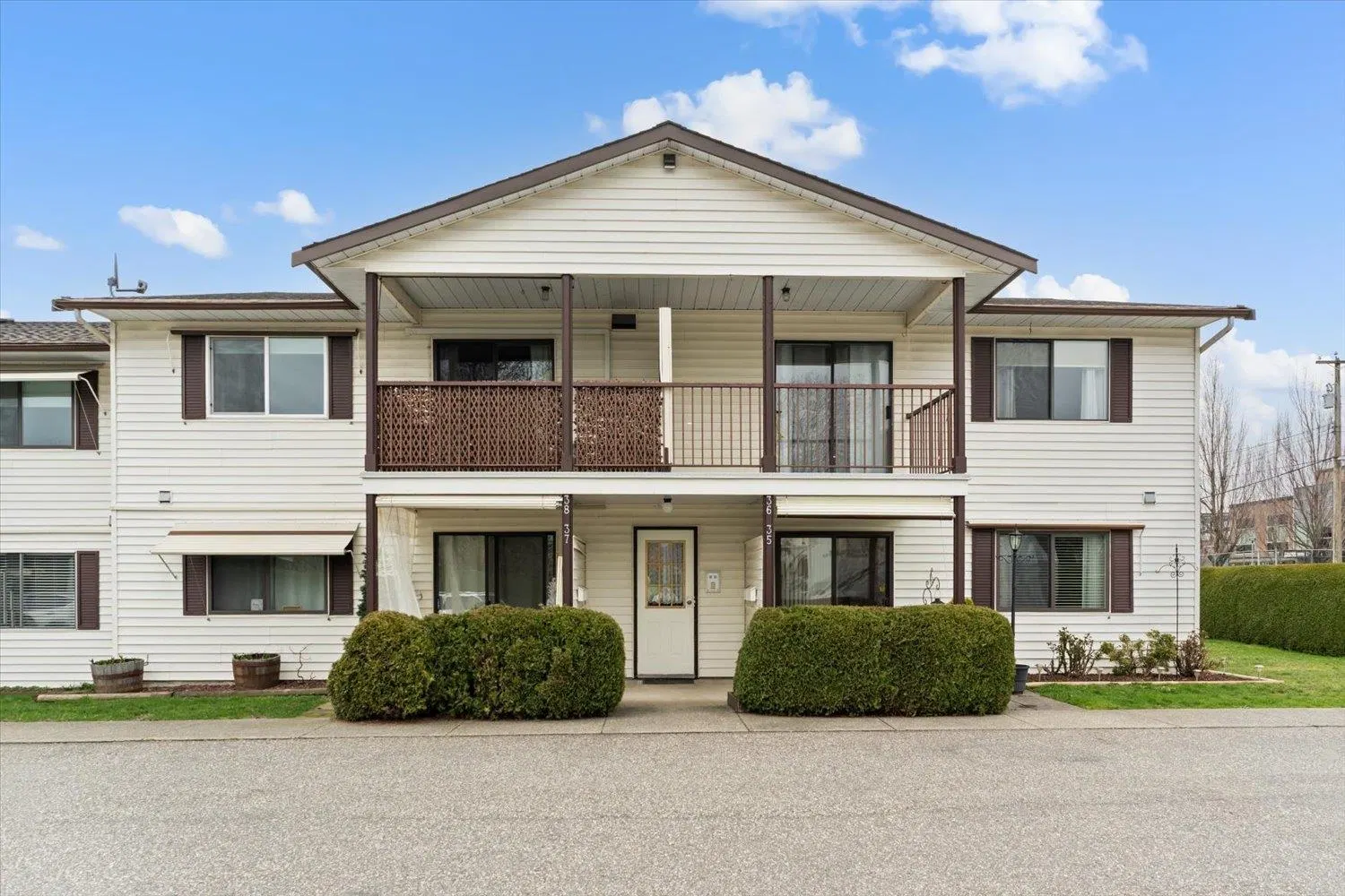 #35 – 7455 Huron Street