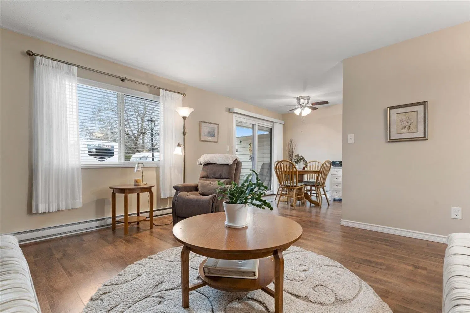 Photo 5 of 28 at #35 – 7455 Huron Street