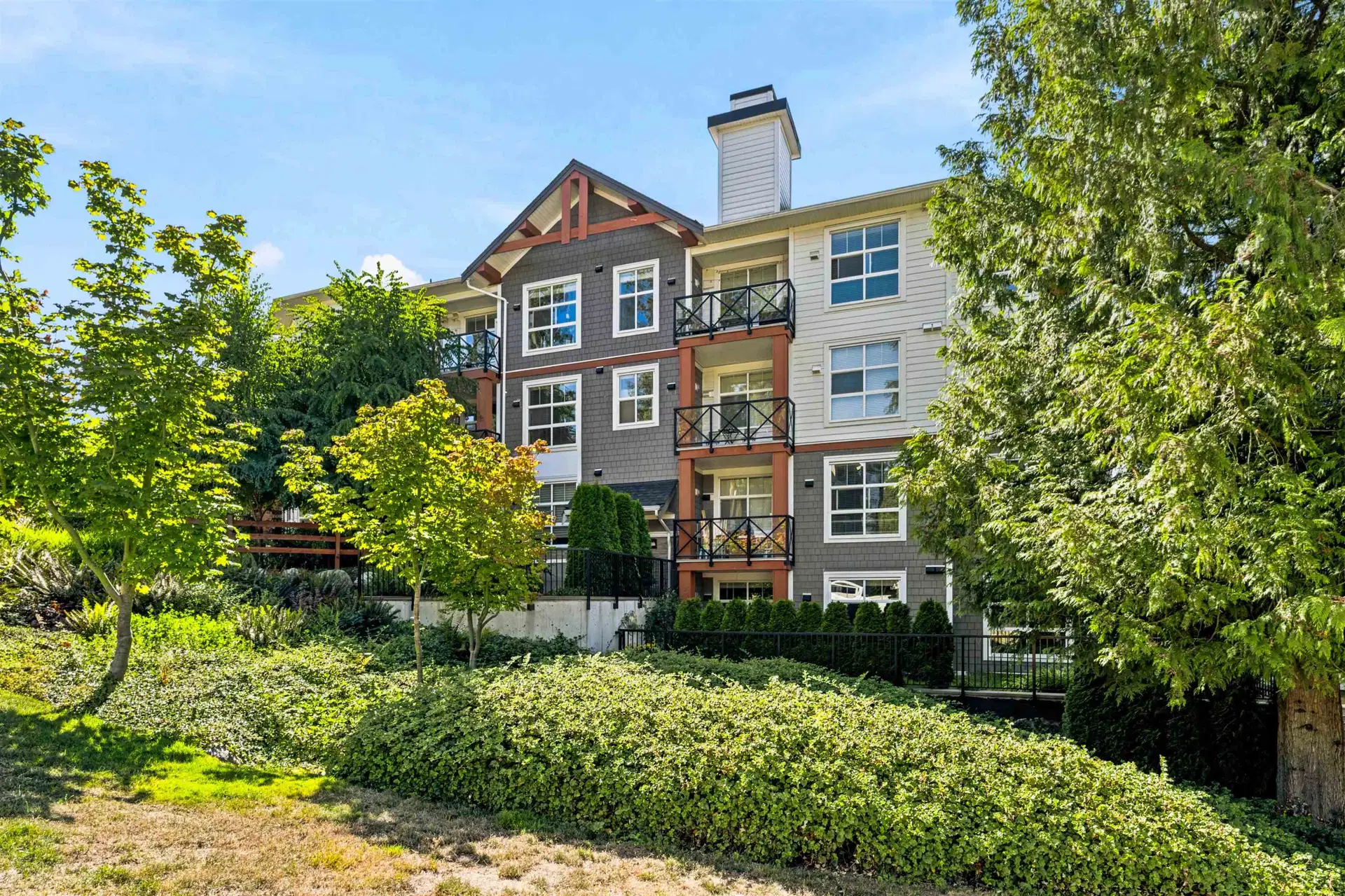 #309 – 14605 Mcdougall Drive