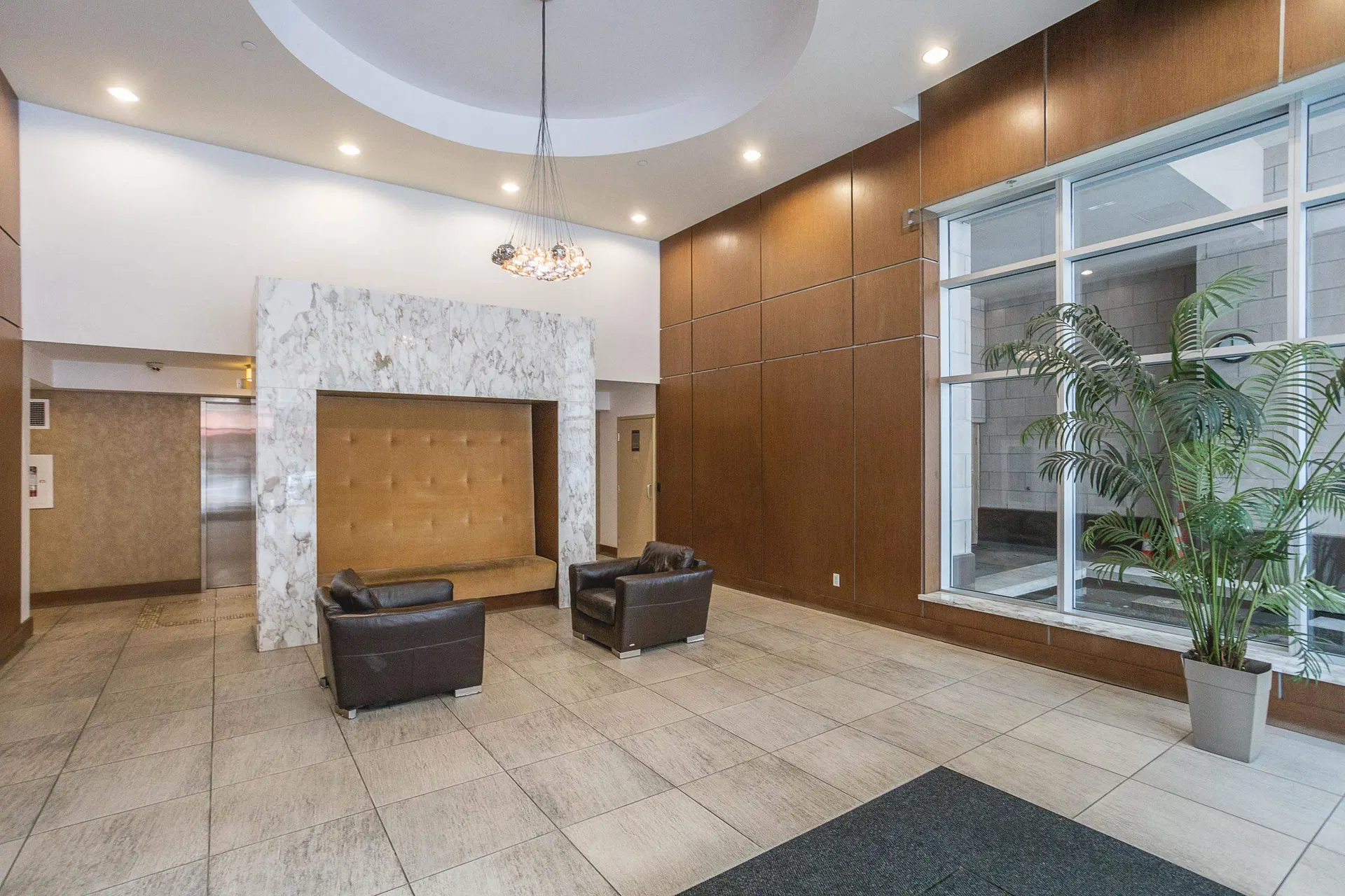 Photo 3 of 40 at #3202 – 2978 Glen Drive