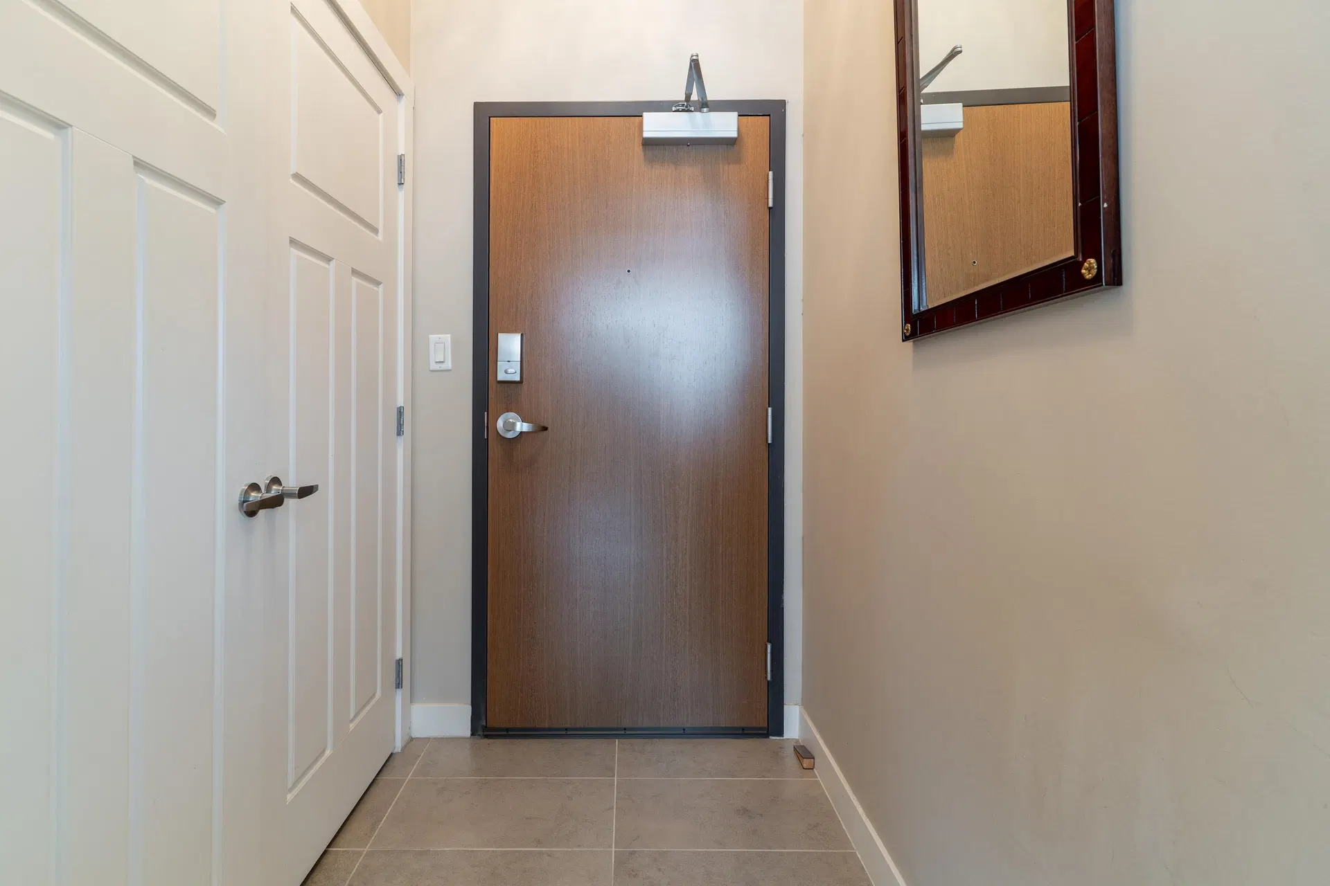 Photo 5 of 40 at #3202 – 2978 Glen Drive
