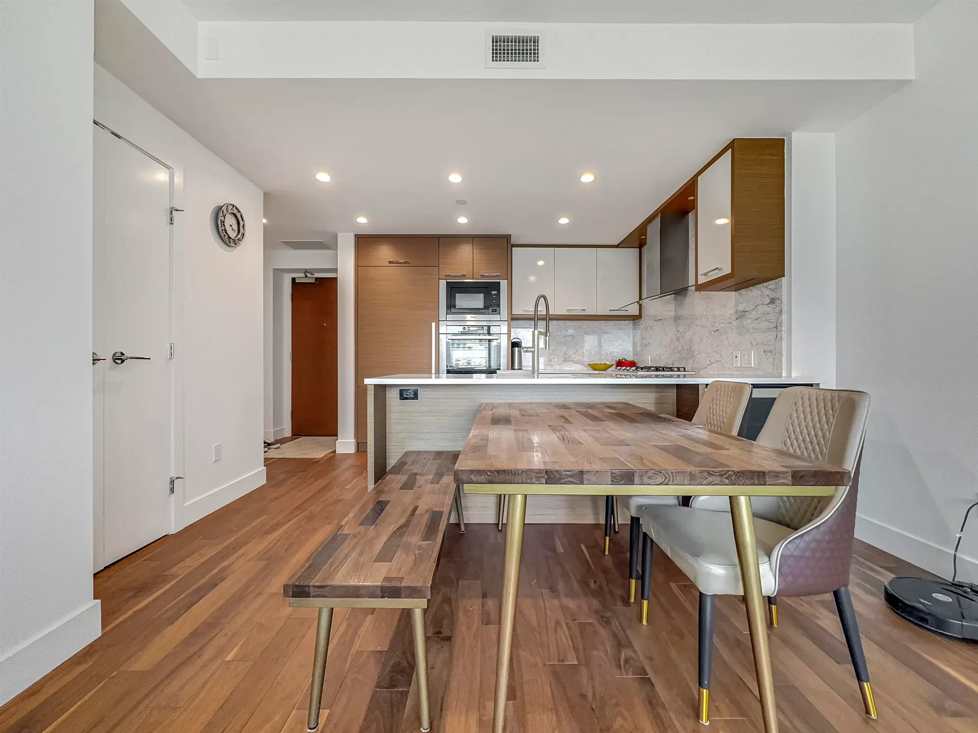 Photo 1 of 18 at #17xx – 4360 Beresford Street