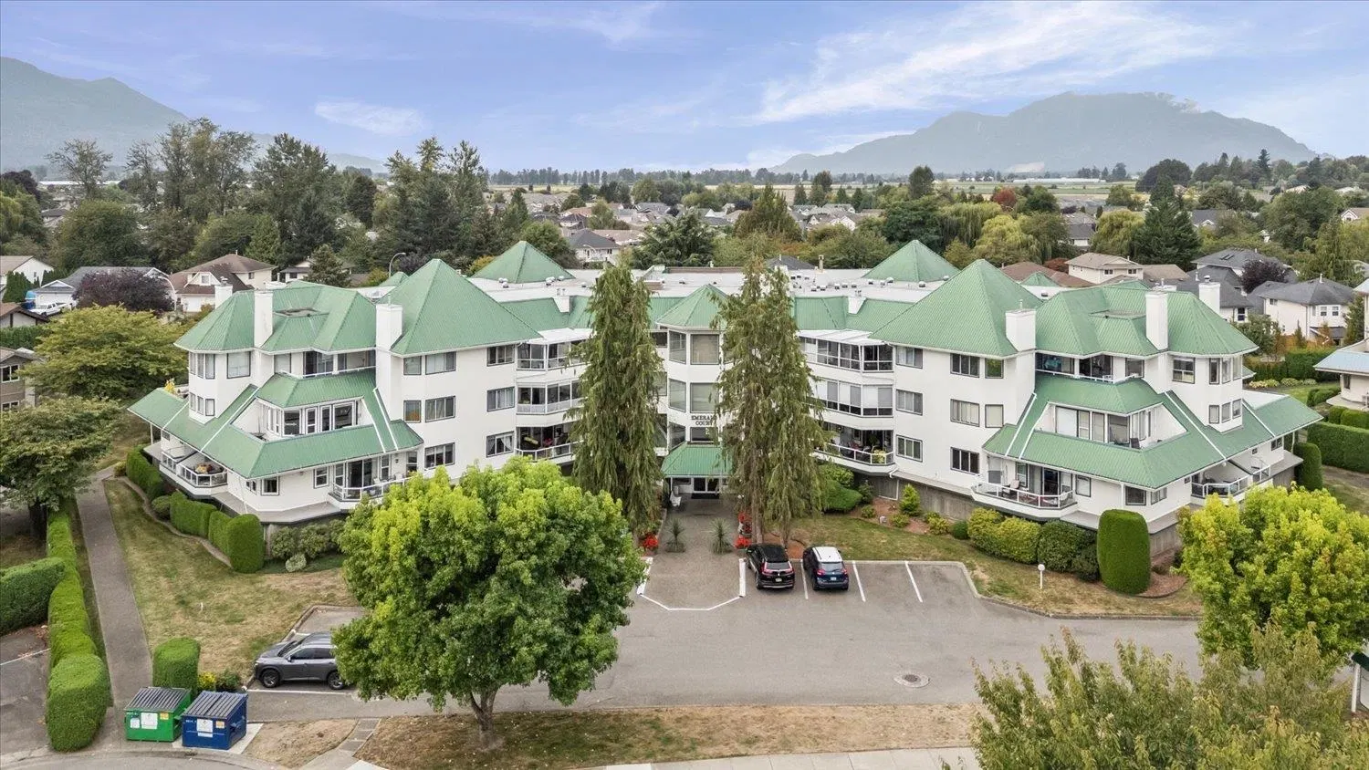 #206 – 7651 Amber Drive