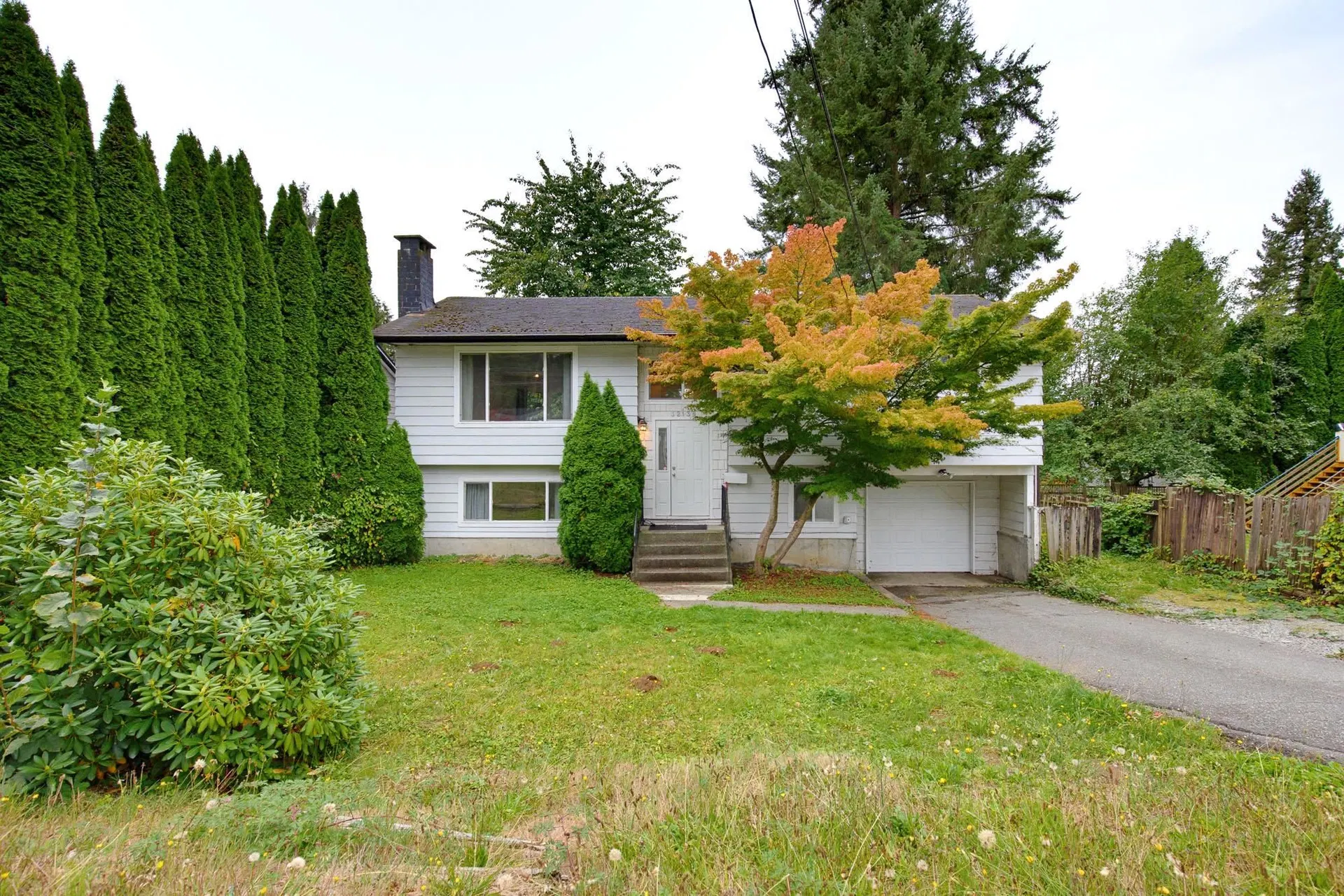 Photo 3 of 40 at 32138 Holiday Avenue