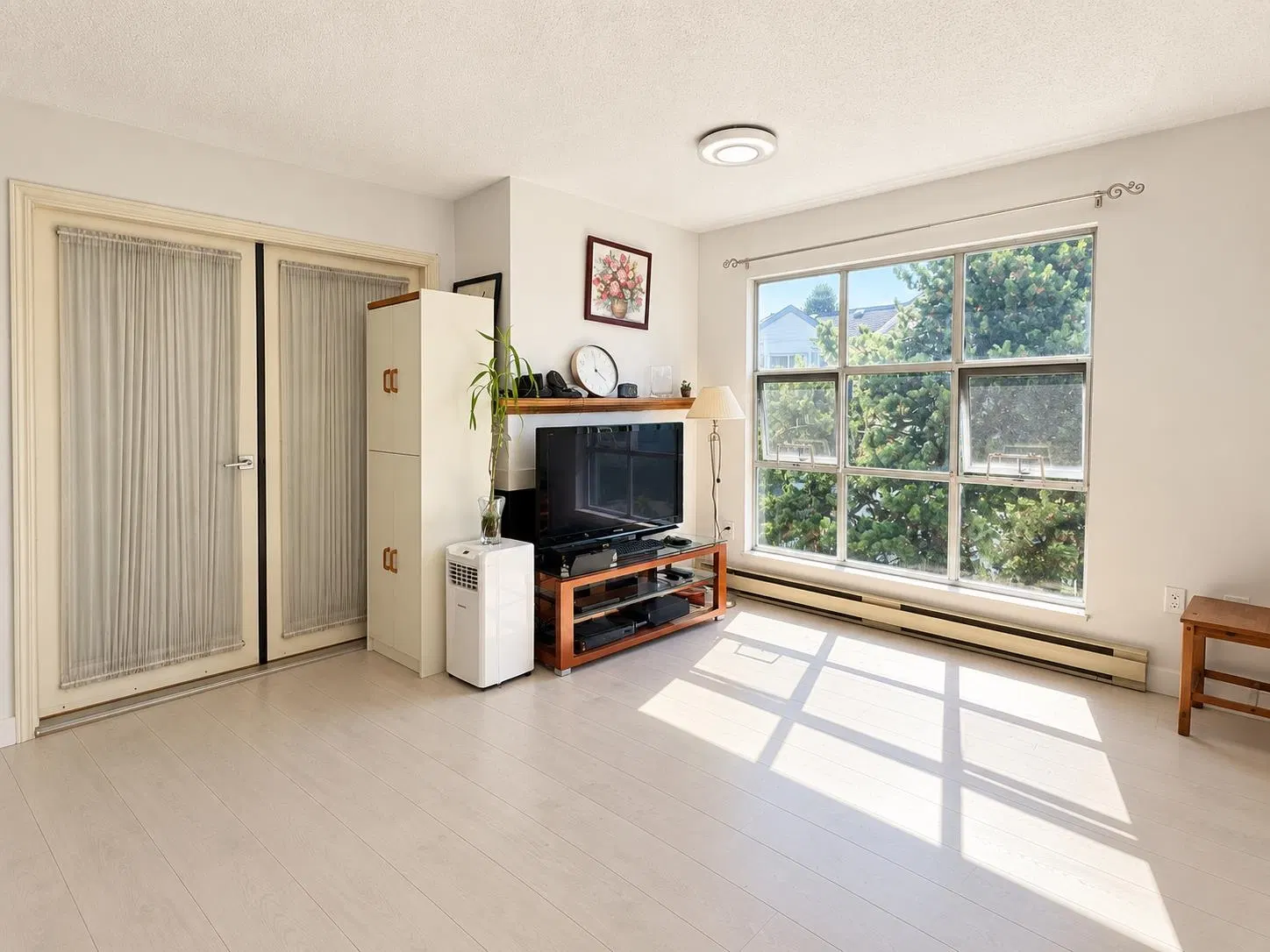 Photo 2 of 15 at #305 – 7580 Minoru Boulevard