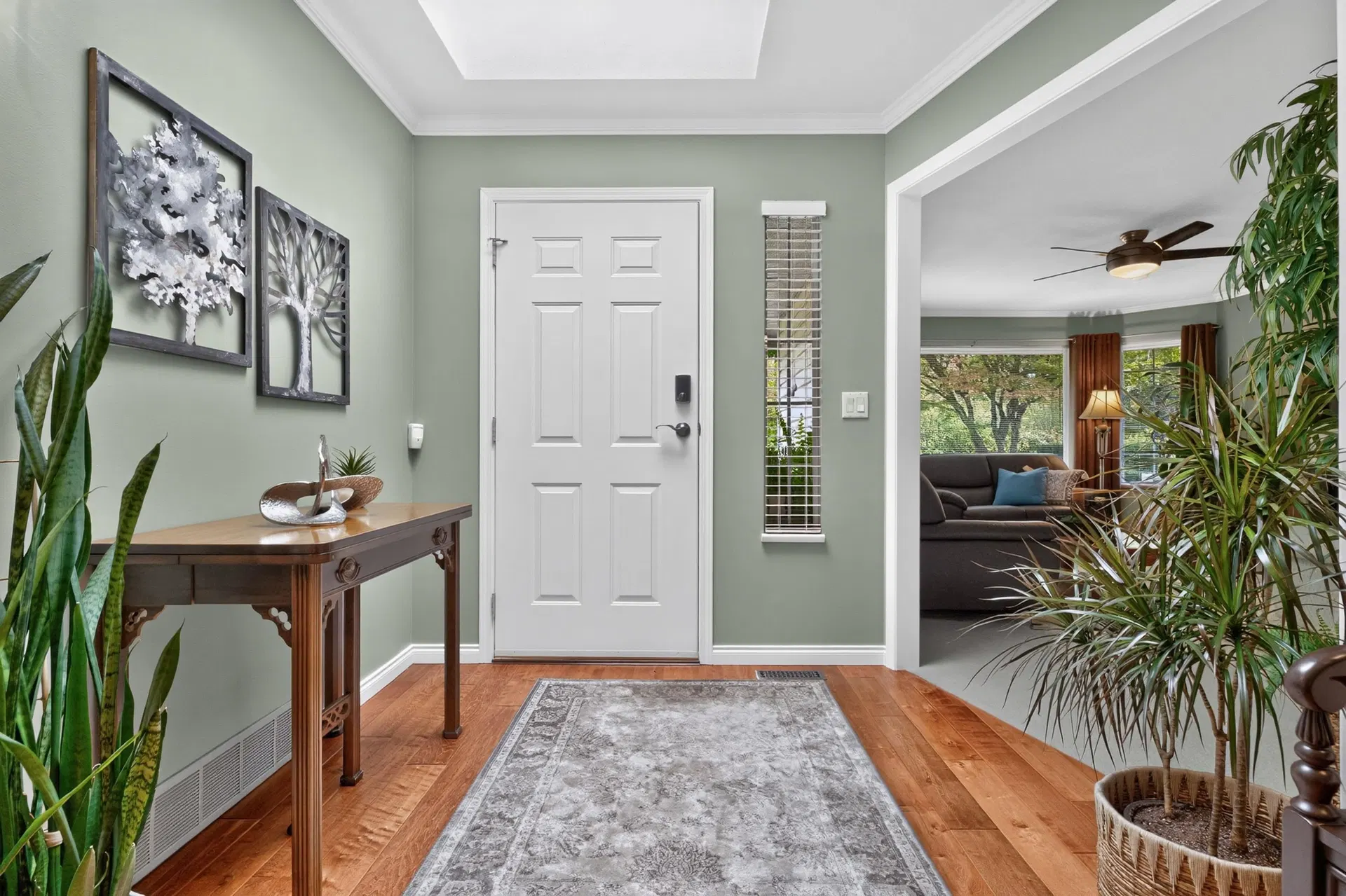 Photo 5 of 40 at 8662 161 Street
