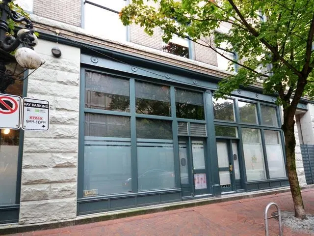 Photo 1 of 25 at 283 Columbia Street