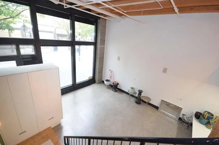 Photo 5 of 25 at 283 Columbia Street