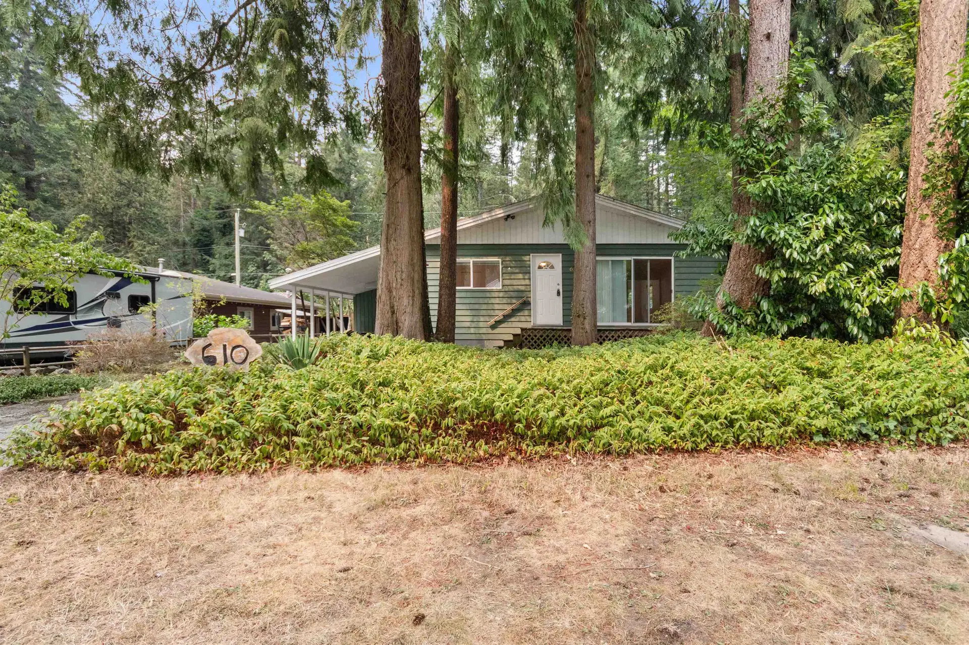 610 Mountain View Road