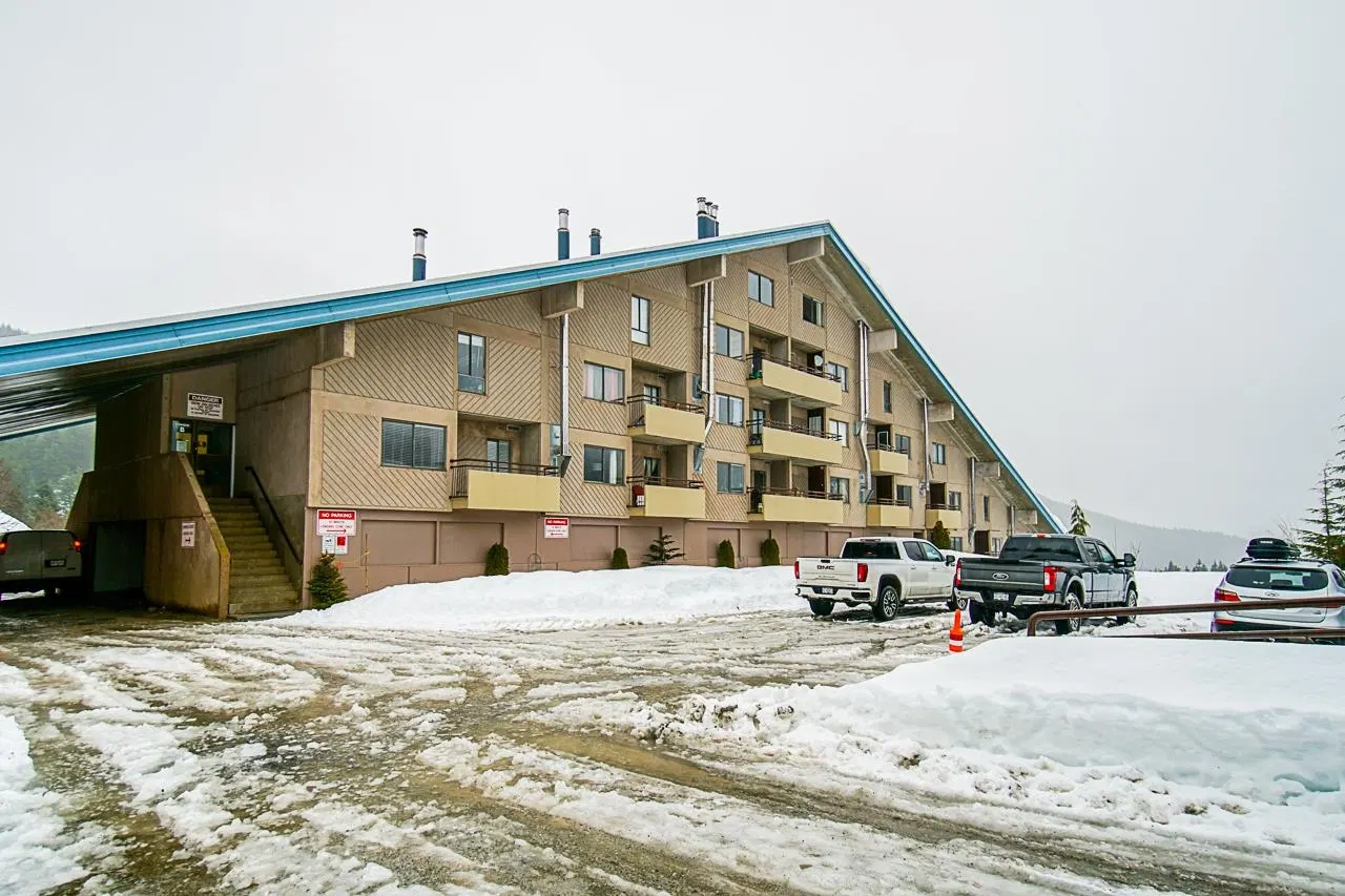 Photo 1 of 7 at #406B – 21000 Enzian Way