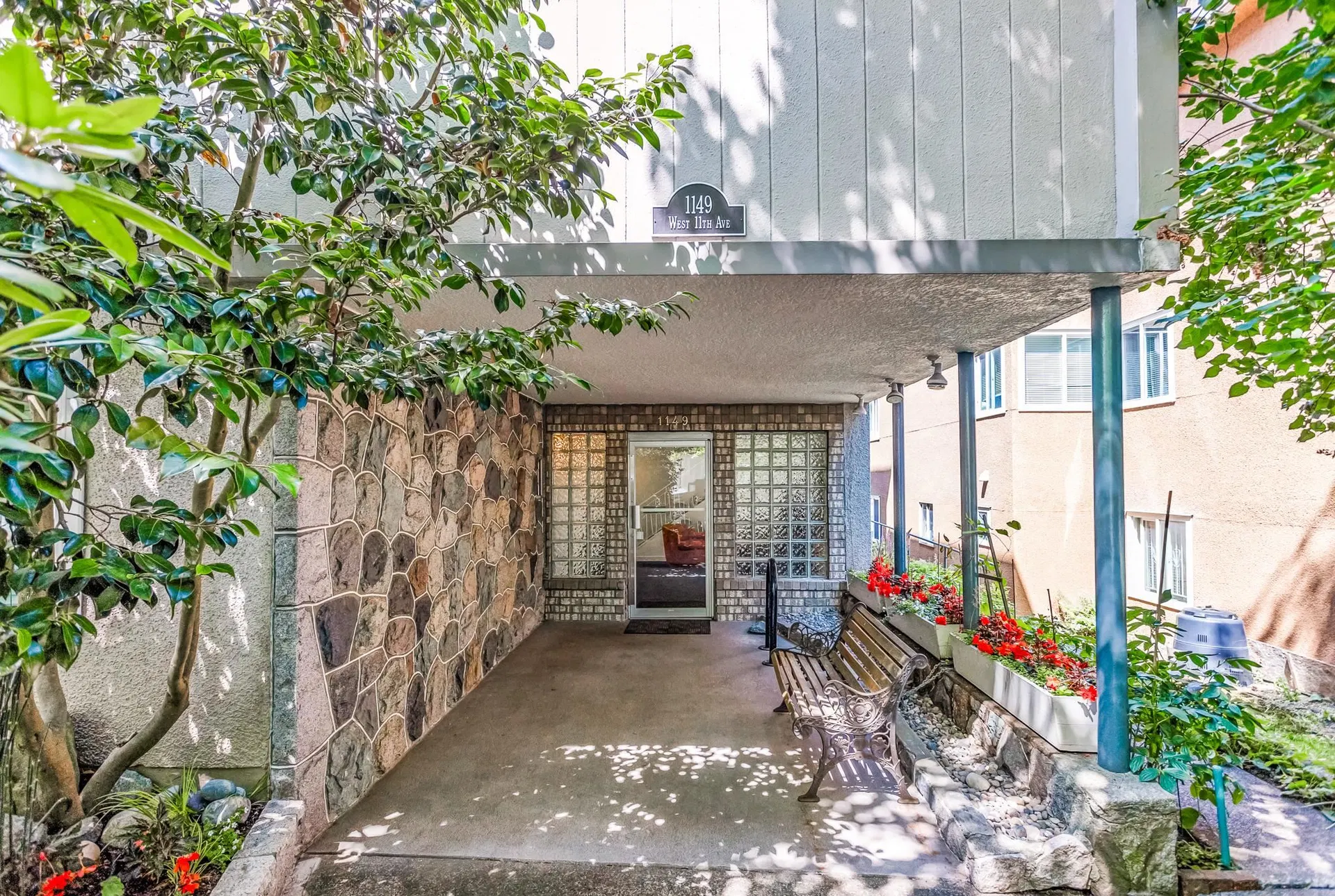 Photo 2 of 15 at #206 – 1149 W 11th Avenue