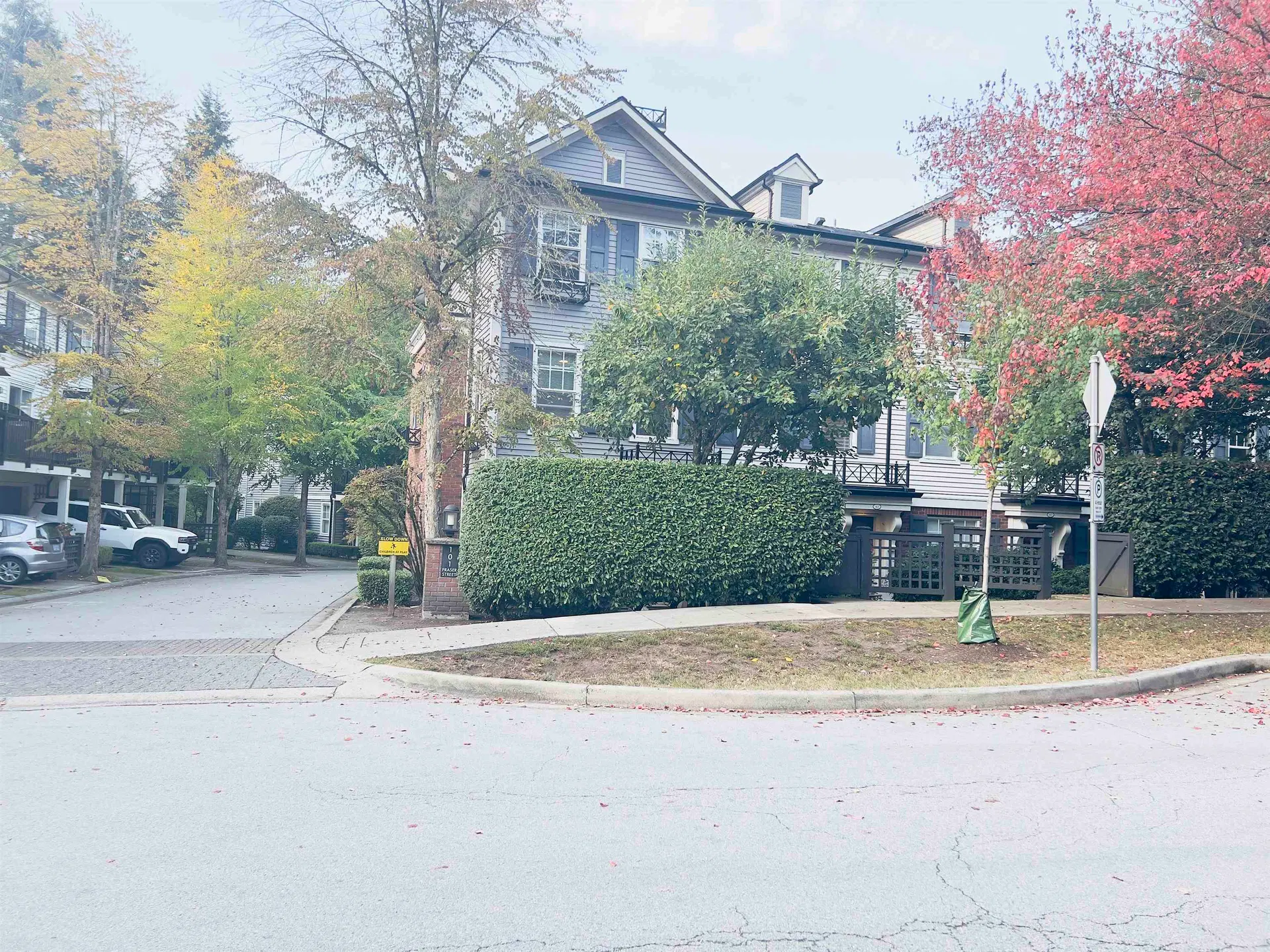 #64 – 101 Fraser Street