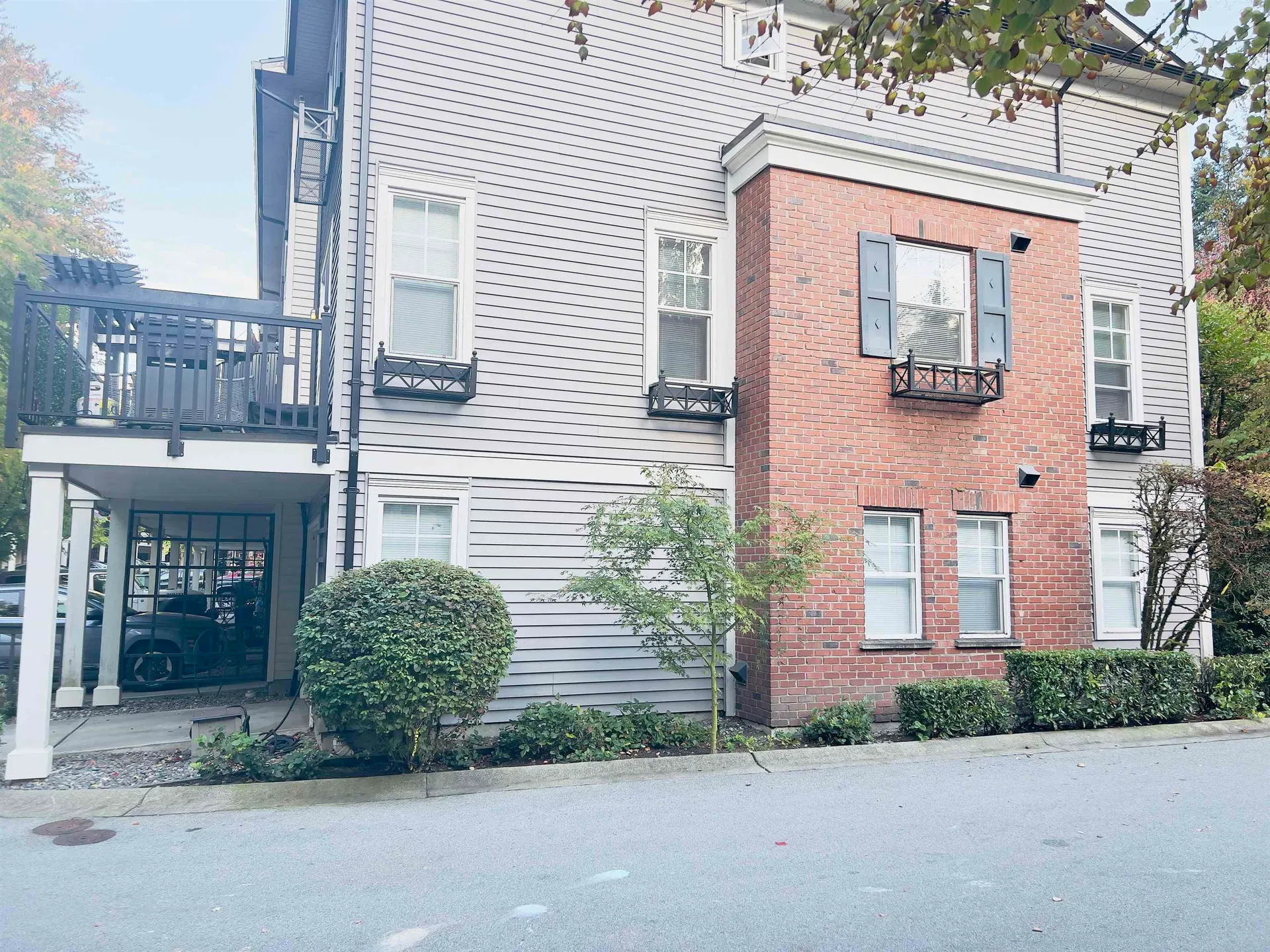 Photo 3 of 23 at #64 – 101 Fraser Street