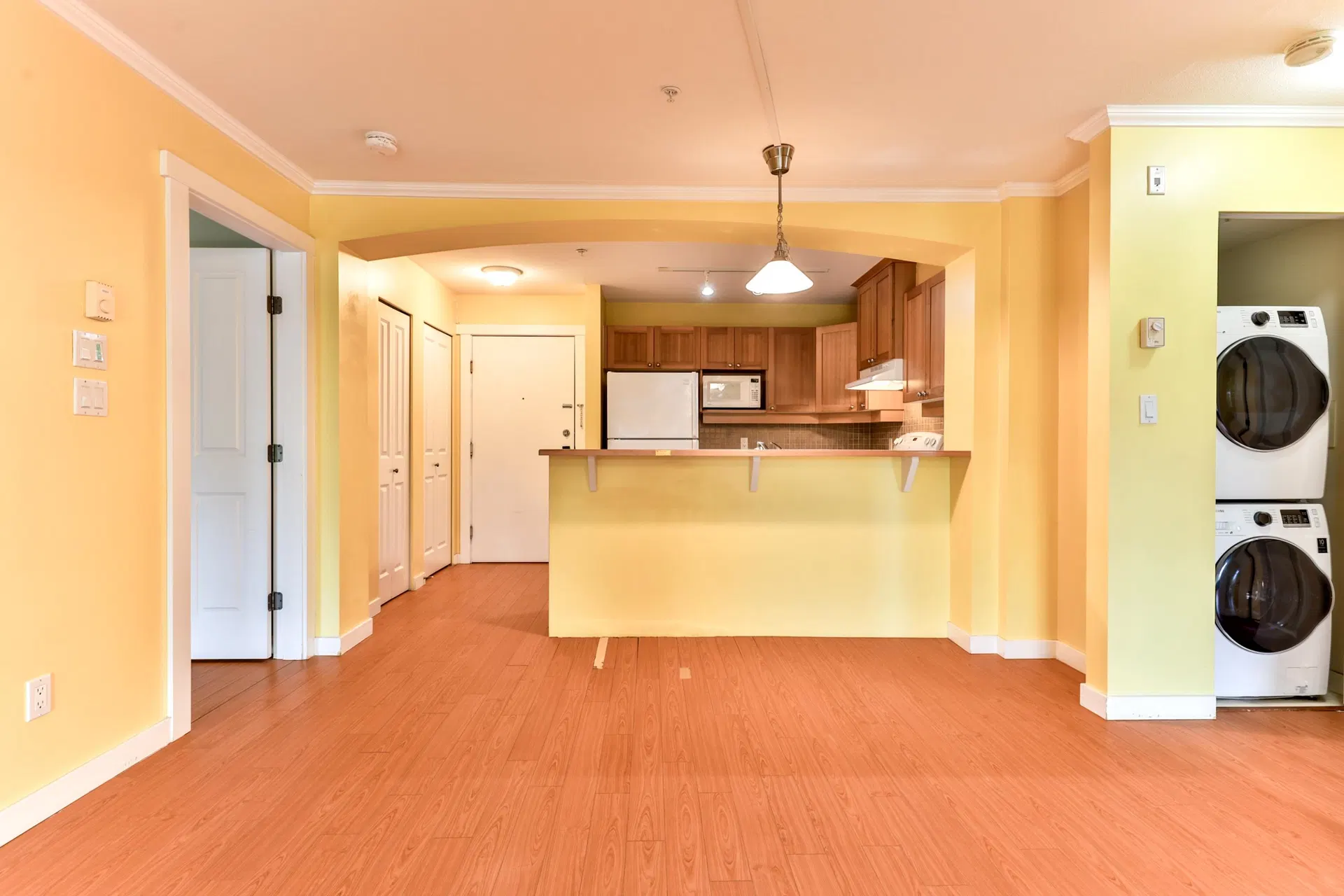 Photo 3 of 29 at #312 – 1420 Parkway Boulevard