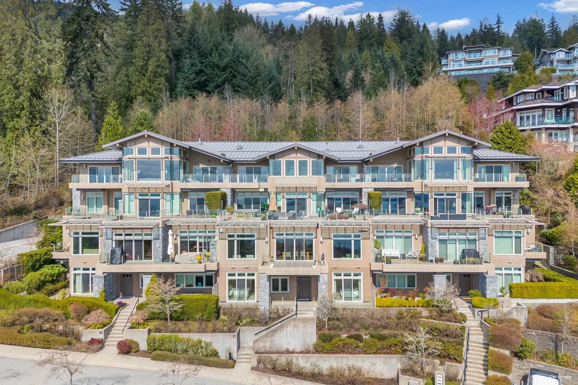 Photo 1 of 40 at #102 – 2575 Garden Court