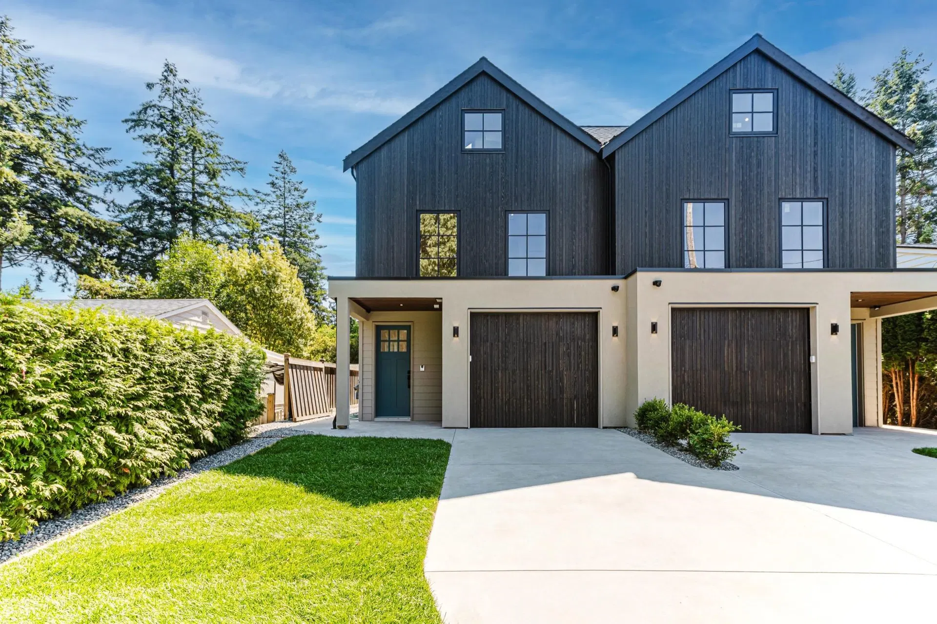 Photo 1 of 40 at 1514 Farrell Crescent