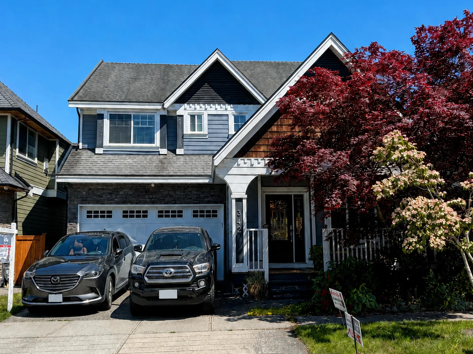 Photo 1 of 30 at 342 173a Street