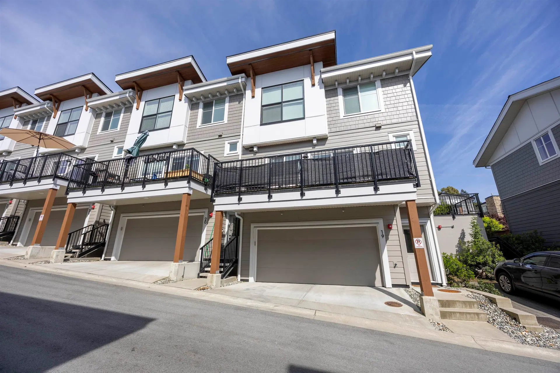 Photo 1 of 33 at #19 – 23183 136 Avenue