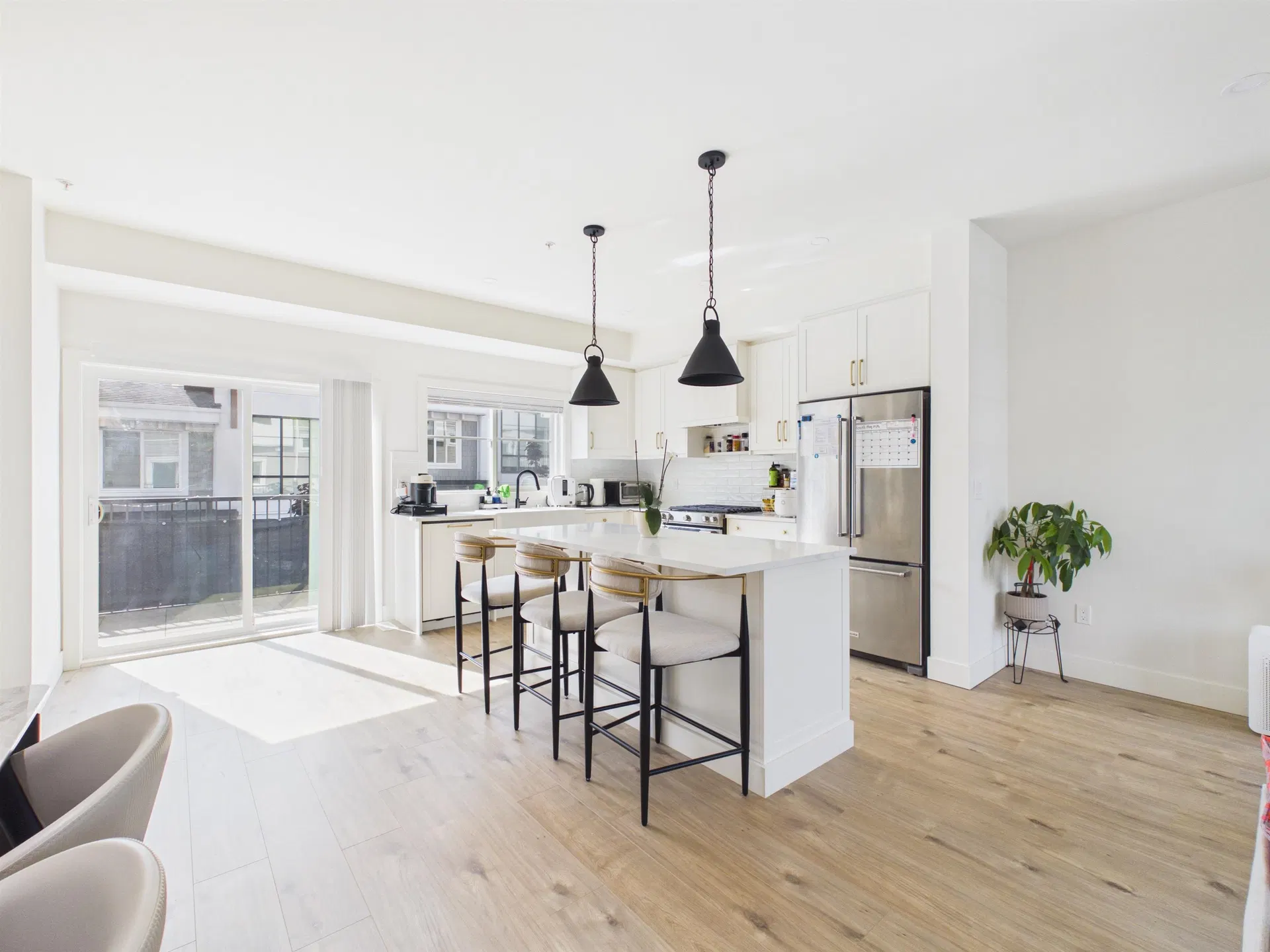 Photo 2 of 33 at #19 – 23183 136 Avenue
