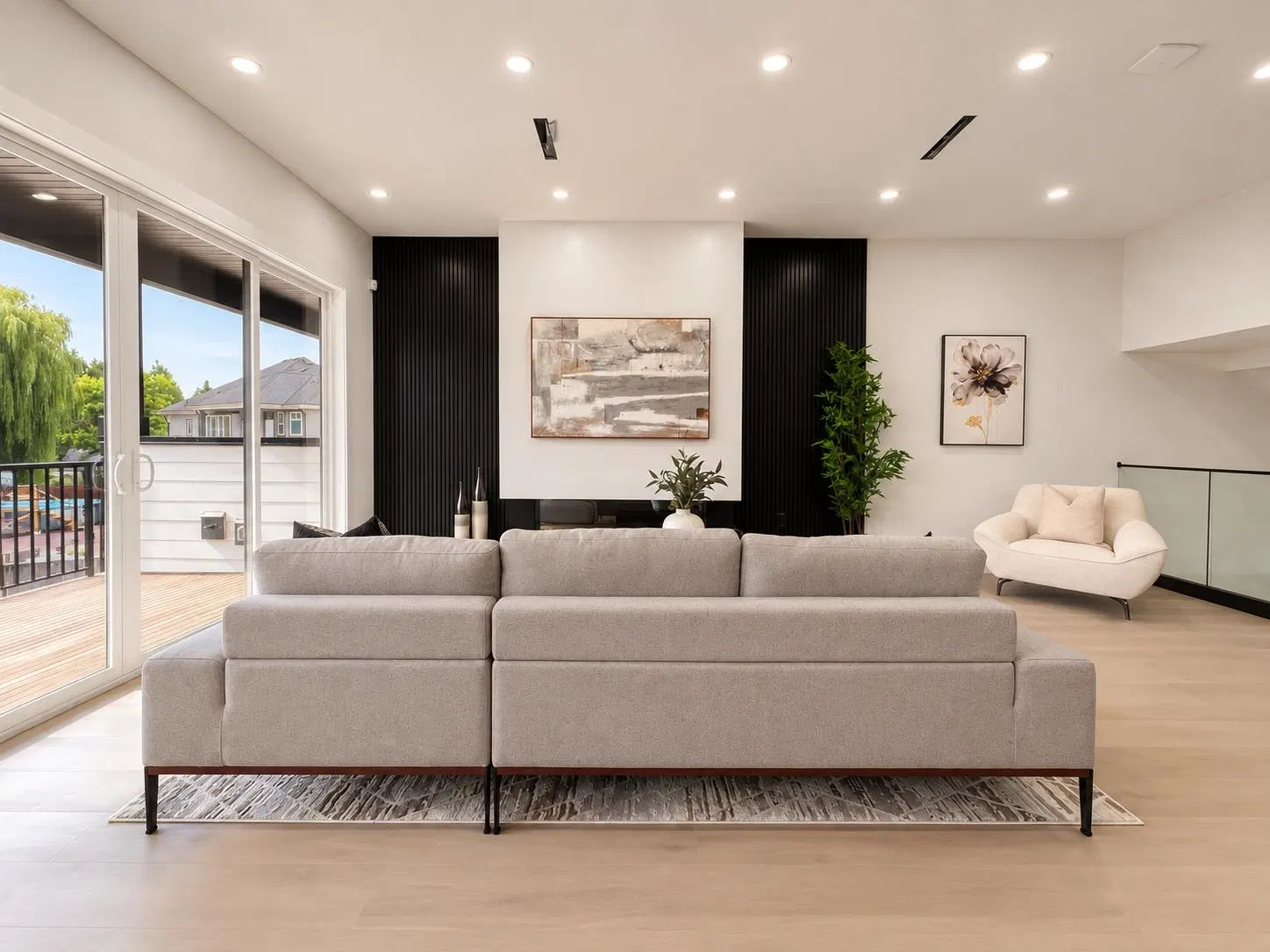 Photo 1 of 40 at #102 – 15871 111a Avenue