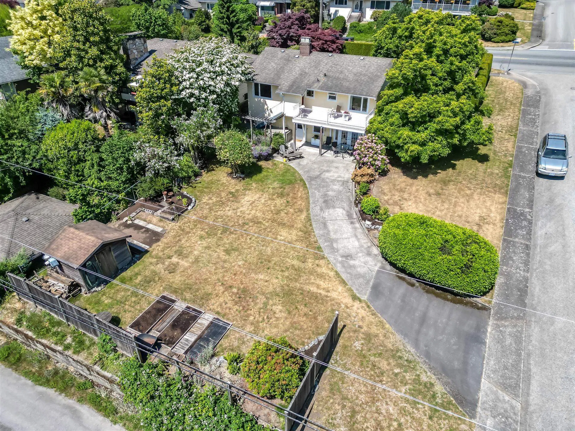 Photo 1 of 29 at 144 E Eighth Avenue