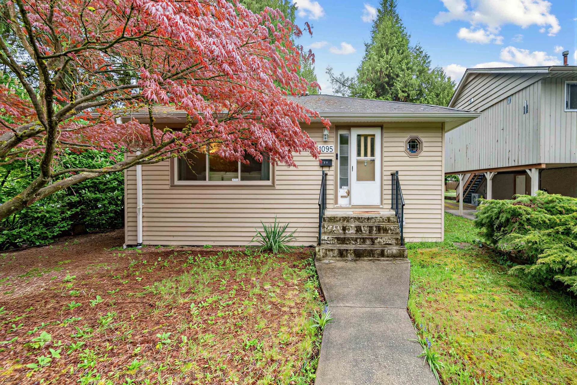 Photo 1 of 34 at 1095 E 29th Street