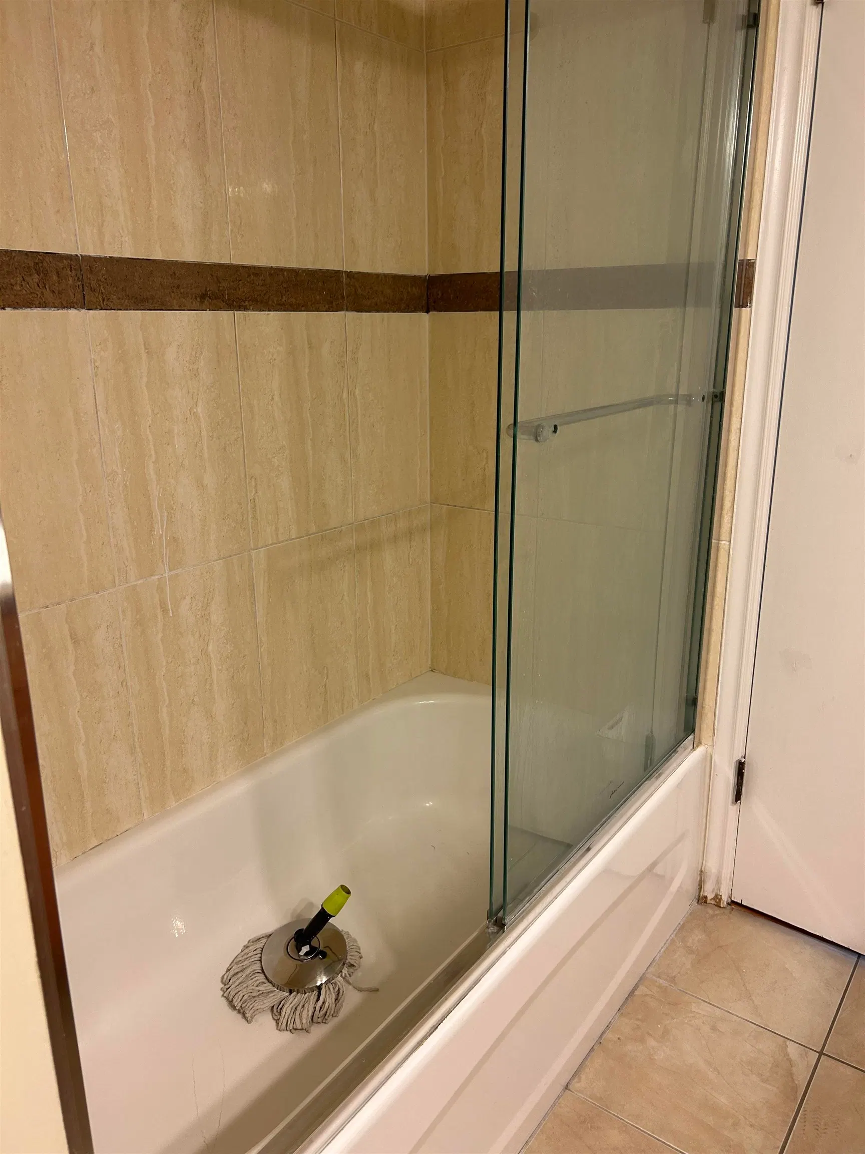 Photo 5 of 5 at 10771 Rosecroft Crescent