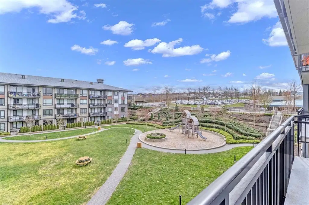 #305 – 31158 Westridge Place