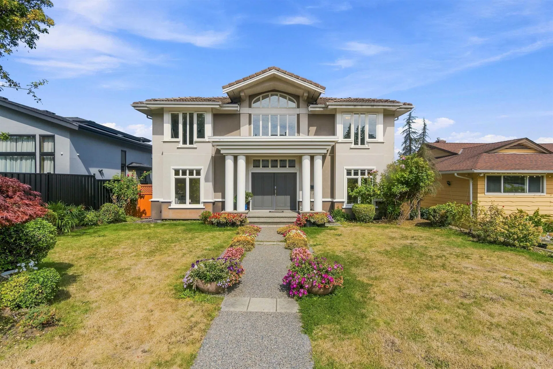 Photo 1 of 40 at 4229 Hazelwood Crescent