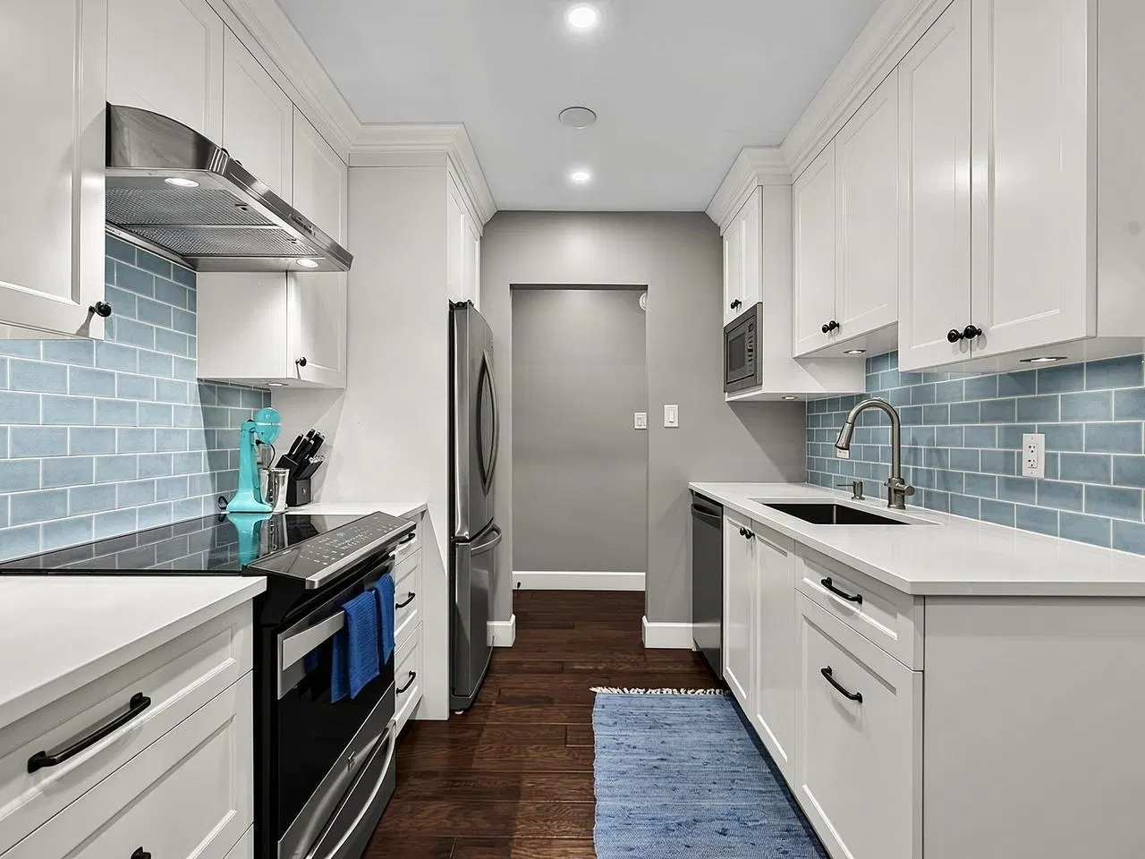 Photo 4 of 21 at #205 – 150 E 5th Street