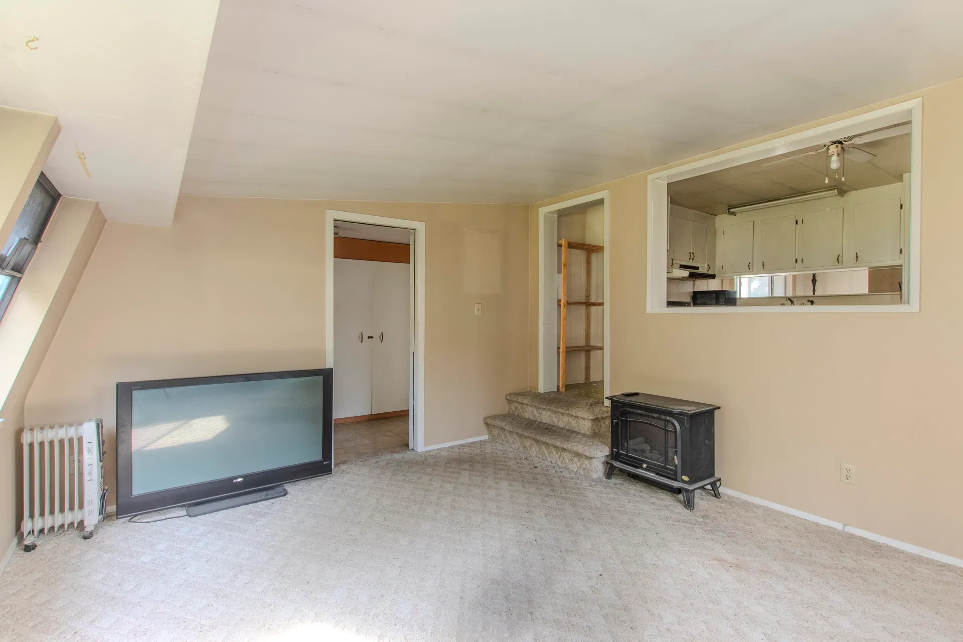 Photo 5 of 24 at 36 Bracken Parkway