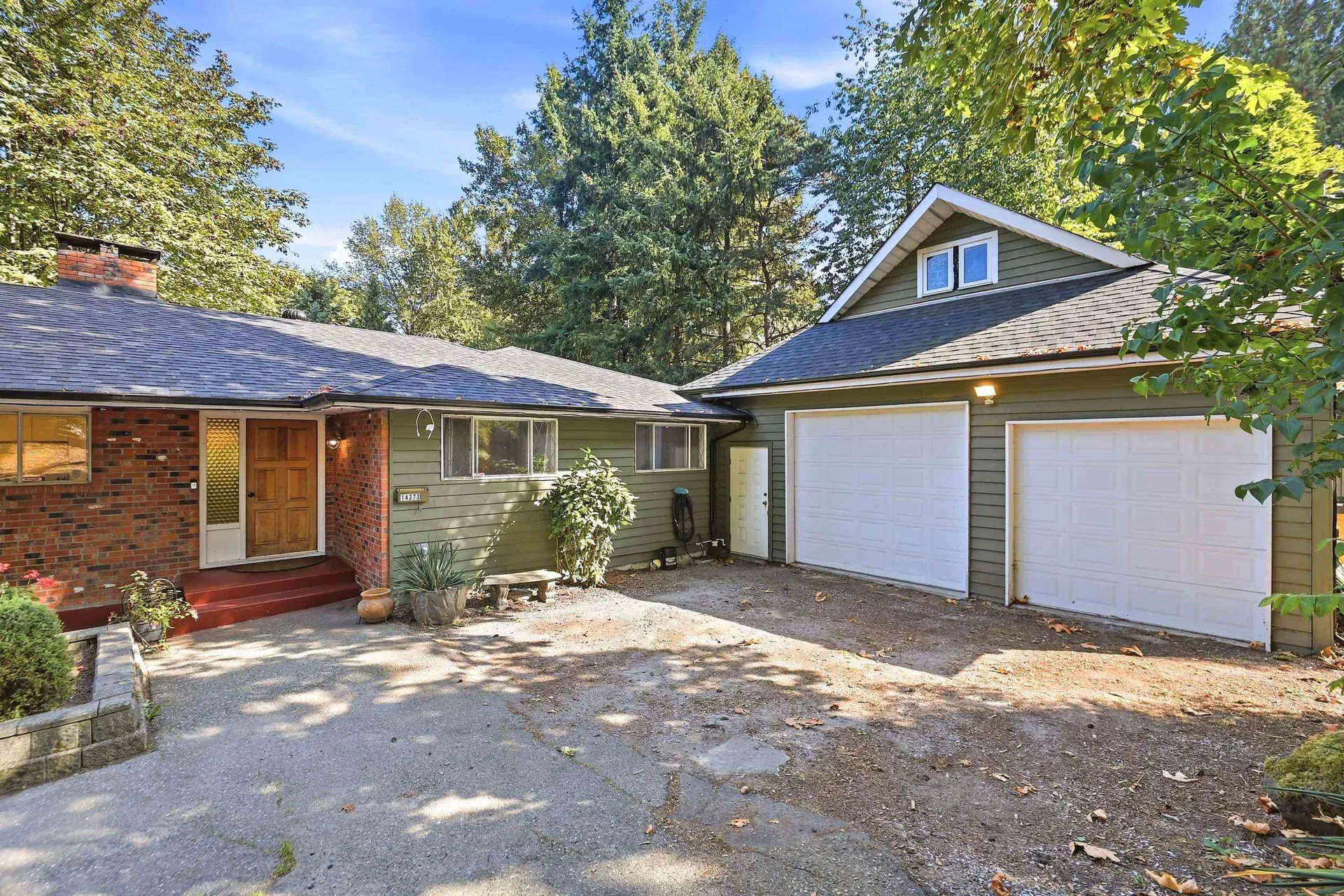 Photo 3 of 36 at 14373 115 Avenue