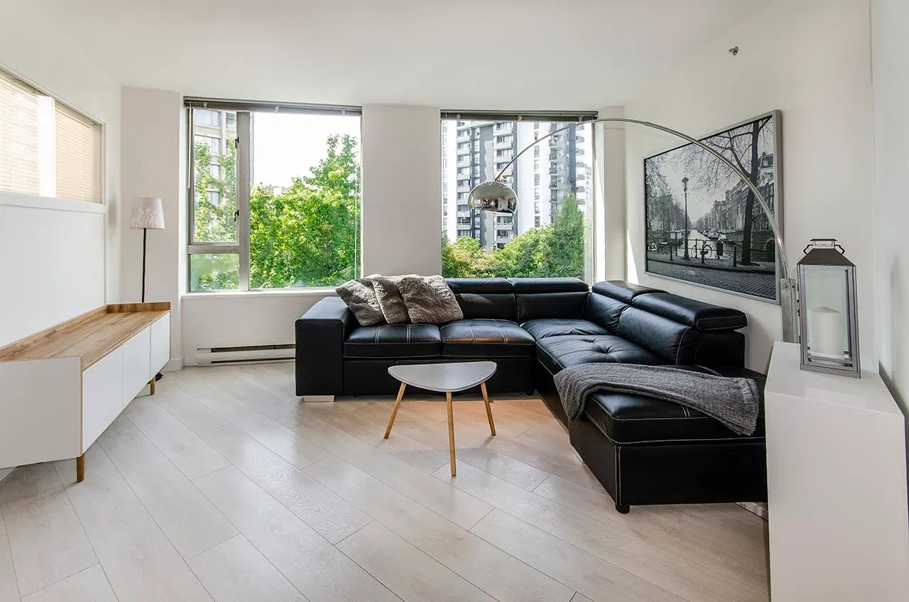 Photo 2 of 25 at #606 – 1277 Nelson Street