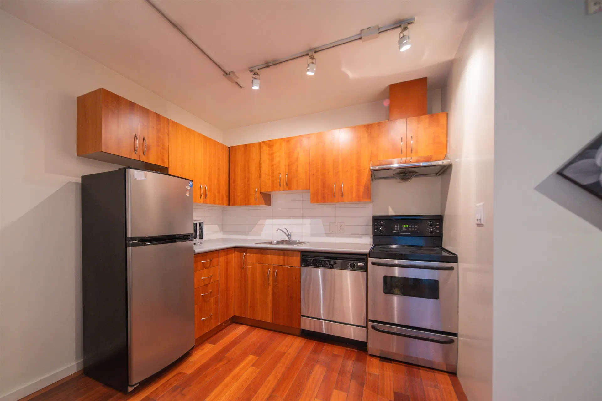 Photo 5 of 11 at #203 – 440 Richards Street