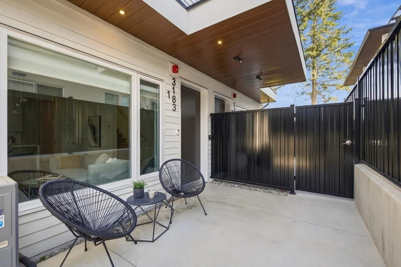 Photo 3 of 30 at #1 – 3183 Graveley Street