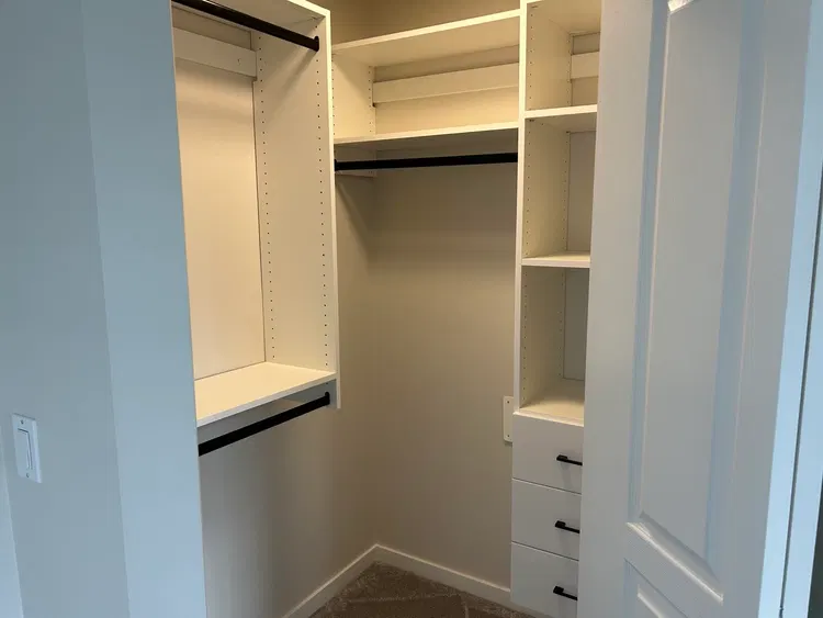 Photo 5 of 13 at #205 – 4768 Brentwood Drive
