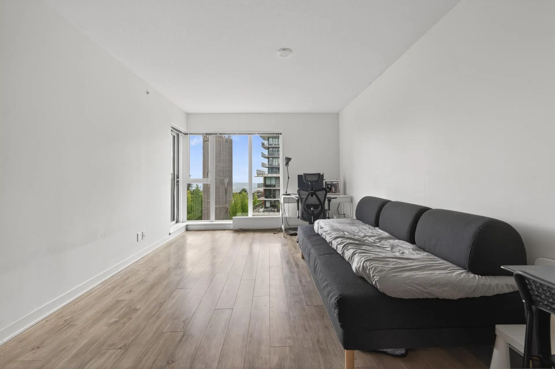 Photo 4 of 25 at #1103 – 8940 University Crescent