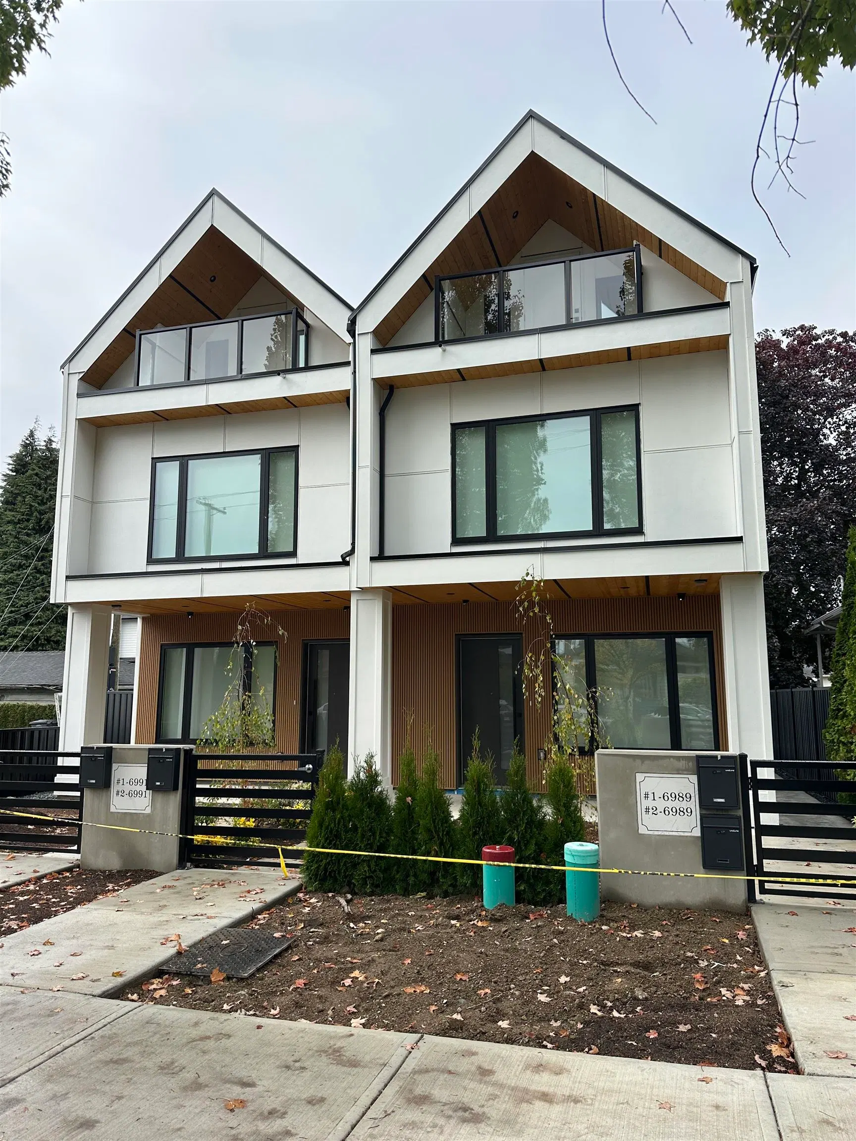 Photo 1 of 1 at #1 – 6989 Kerr Street