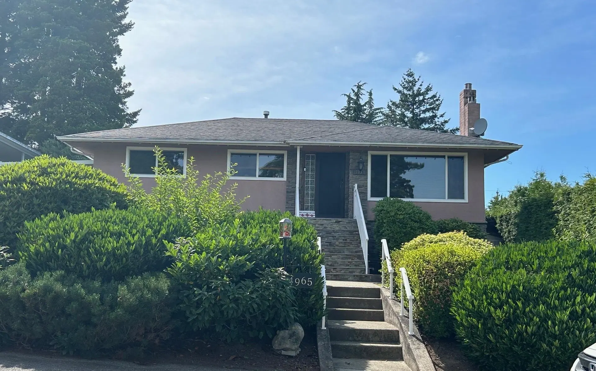 Photo 1 of 8 at 4965 Pioneer Avenue
