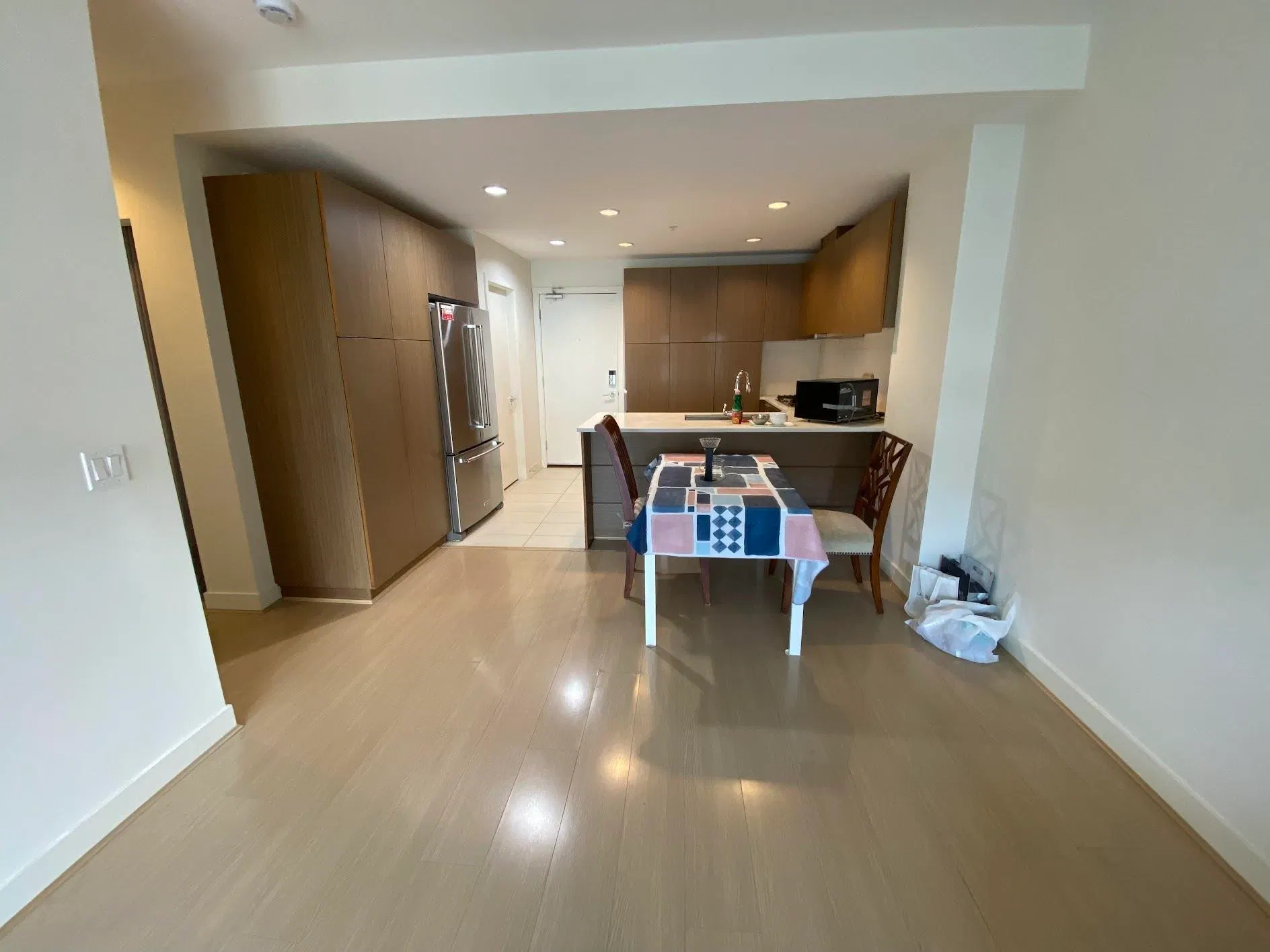 Photo 5 of 15 at #606 – 3462 Ross Drive