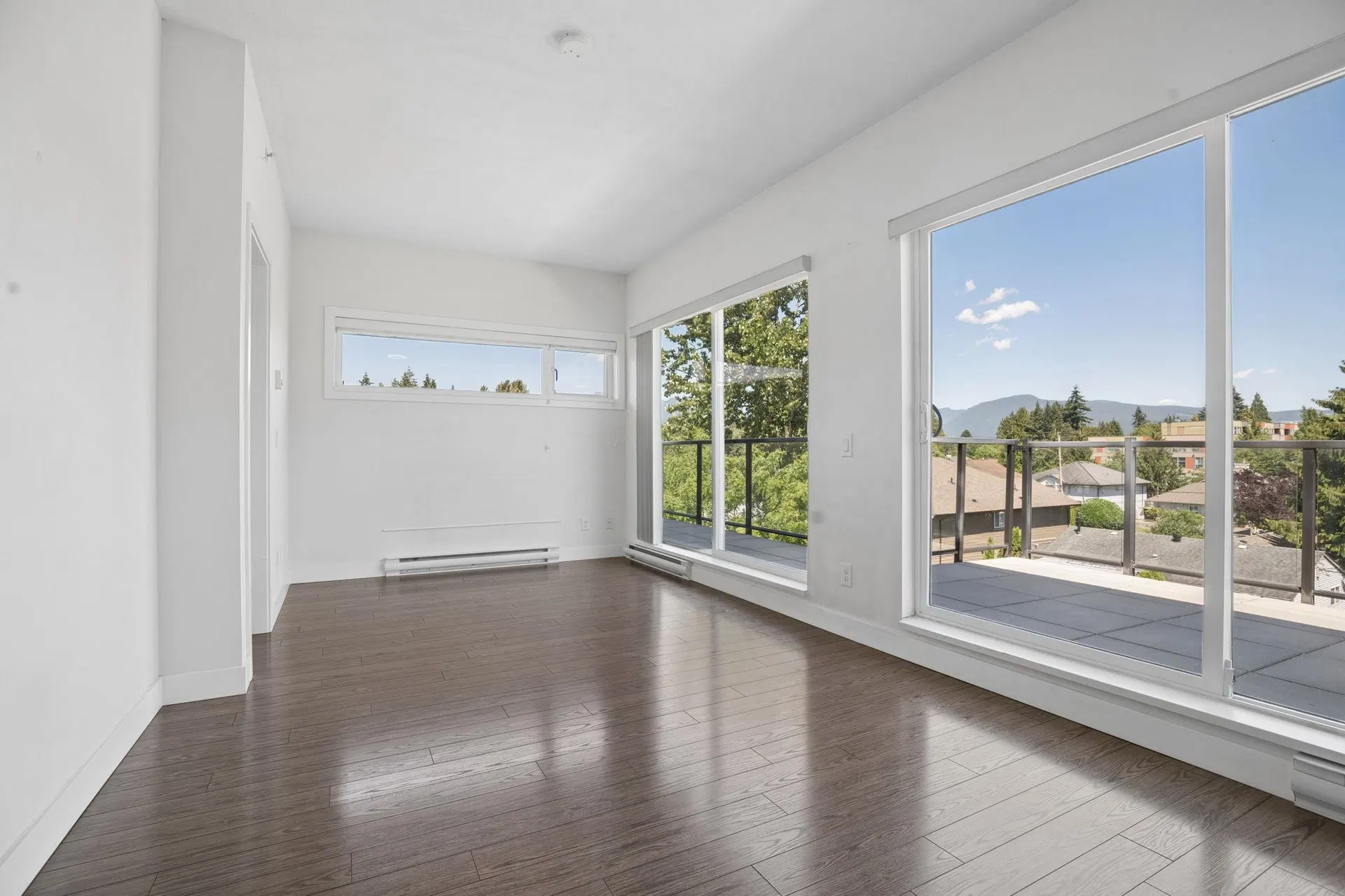 Photo 5 of 34 at #402 – 12070 227 Street