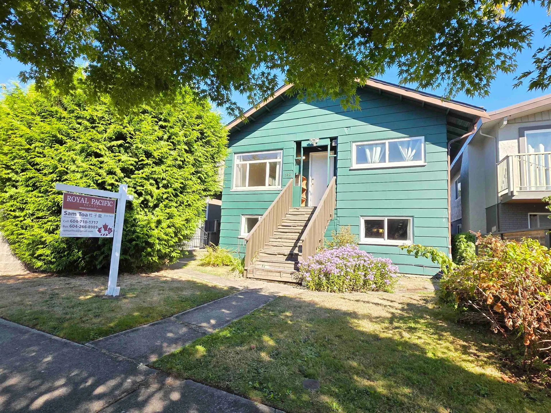 Photo 1 of 34 at 149 E 47th Avenue