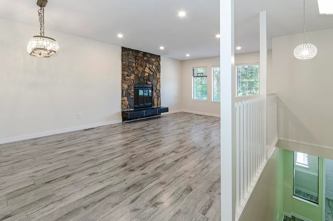 Photo 1 of 22 at Upper Level – 1220 Nestor Street