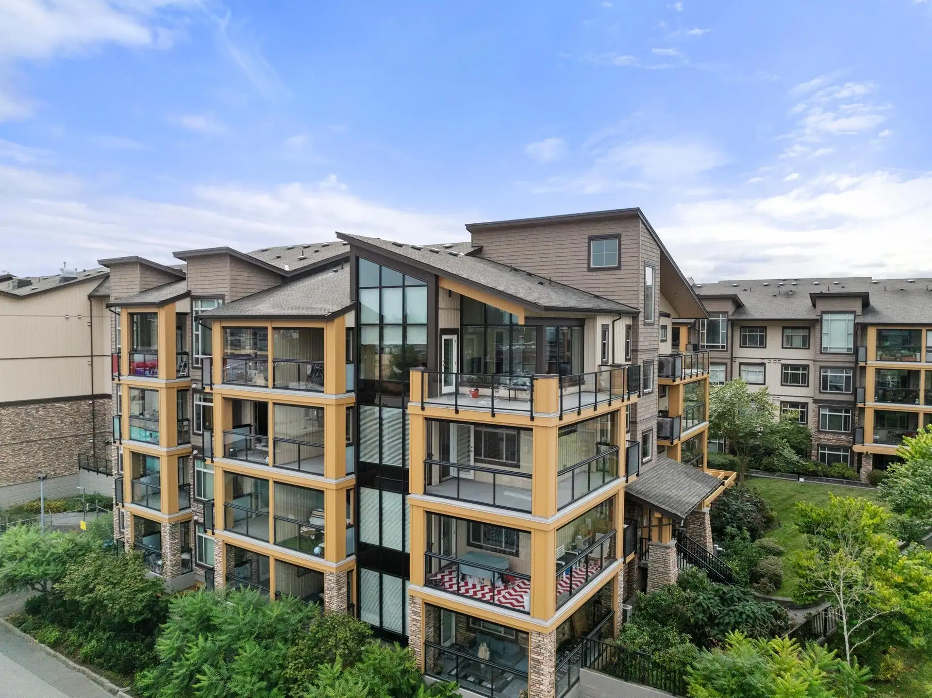 #209 – 12655 190a Street