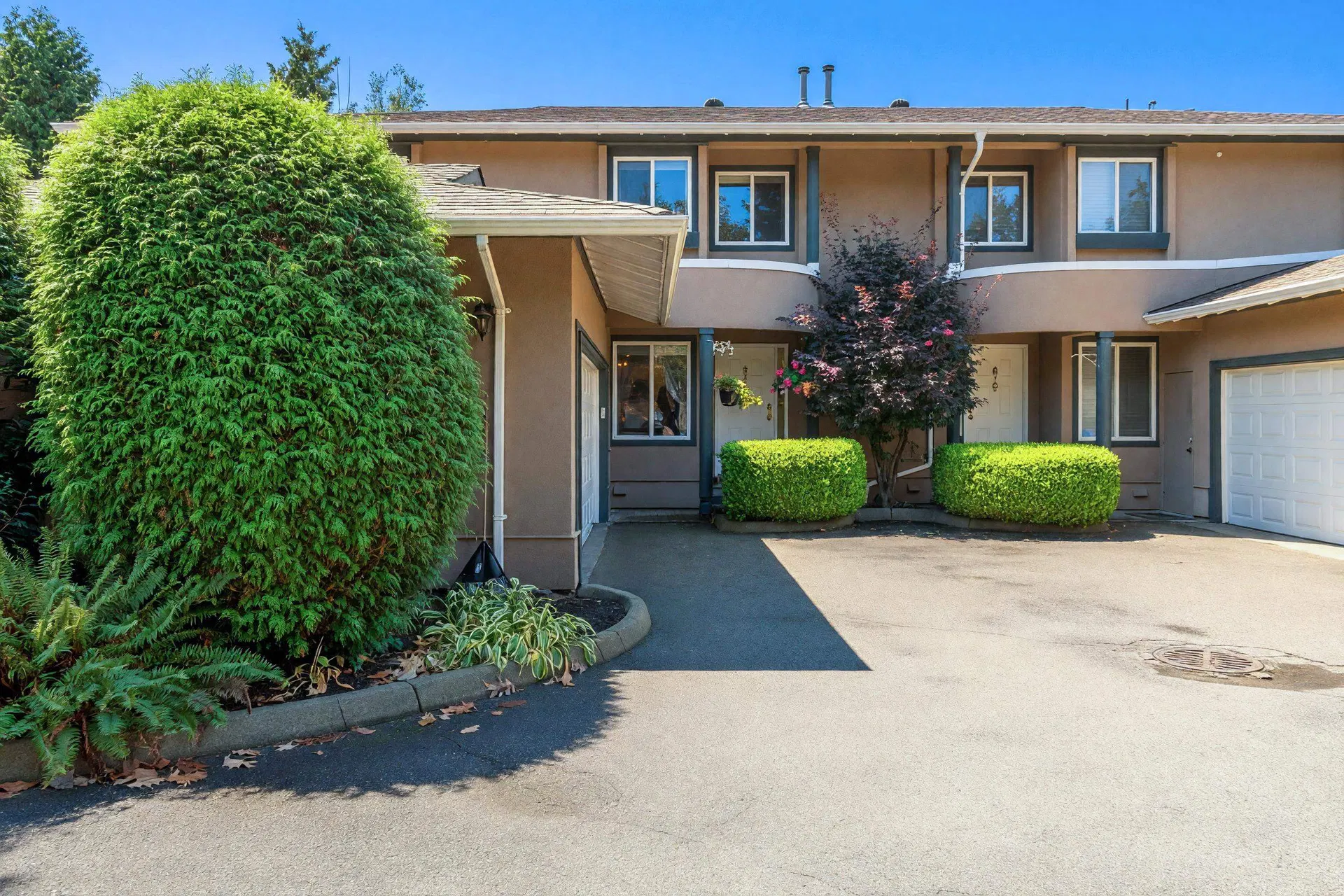 Photo 2 of 36 at #7 – 12267 190 Street